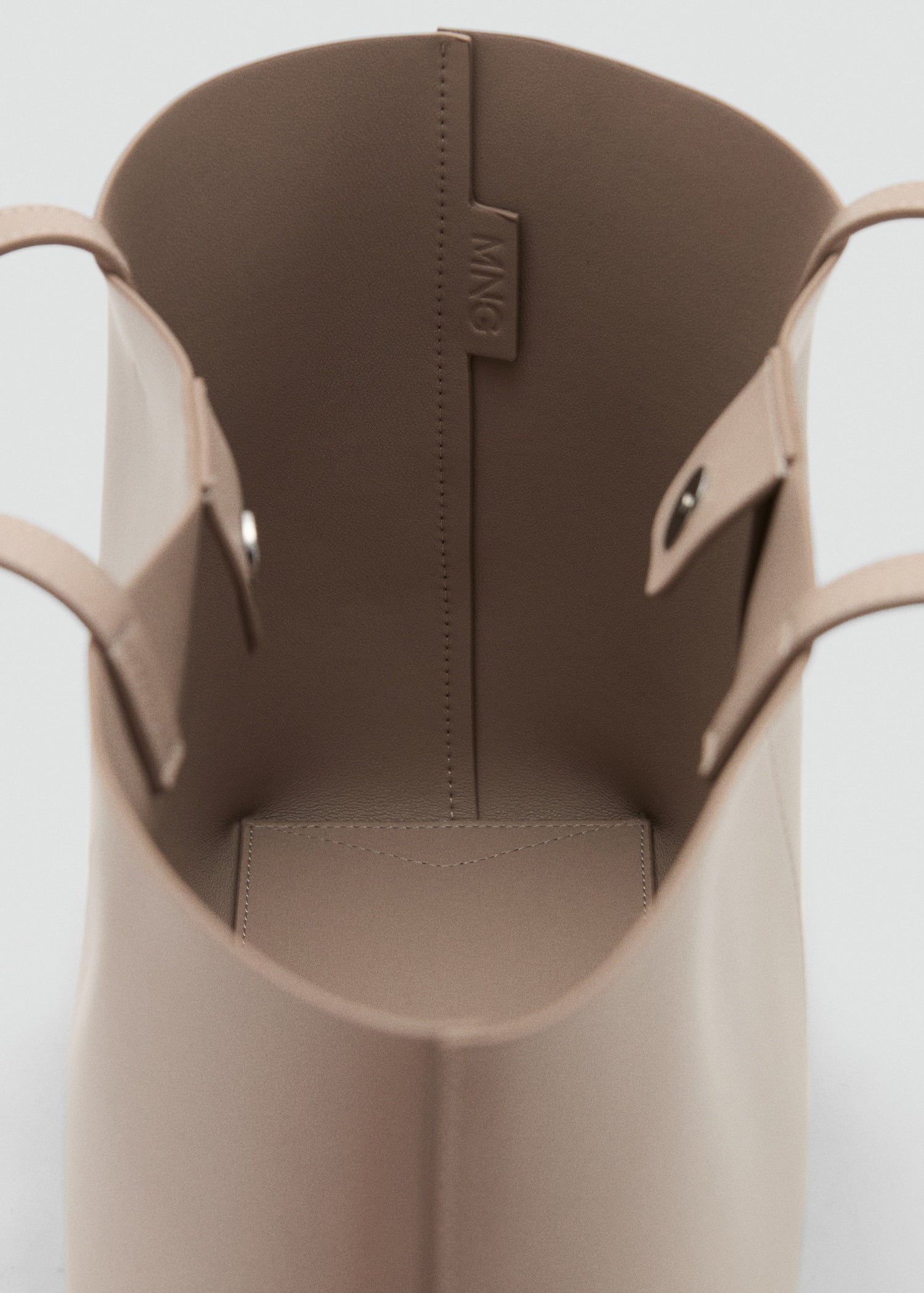 Mango shoulder bag manu in Taupe - D2