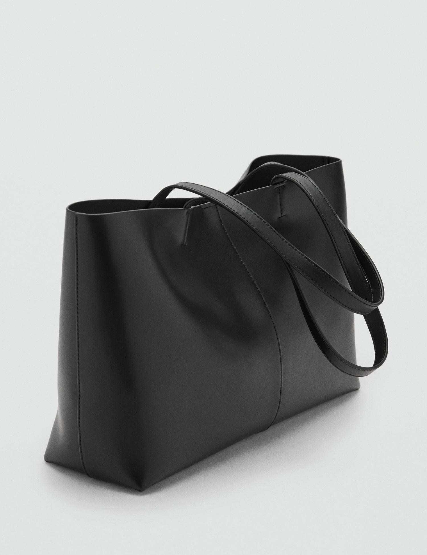 Mango shoulder bag manu in Black