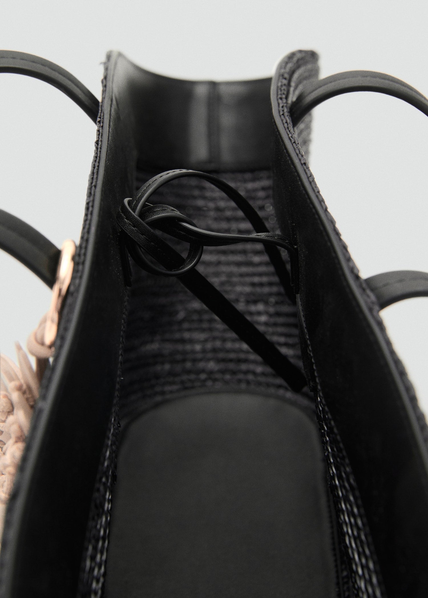 Mango shoulder bag sanji in Black - D2