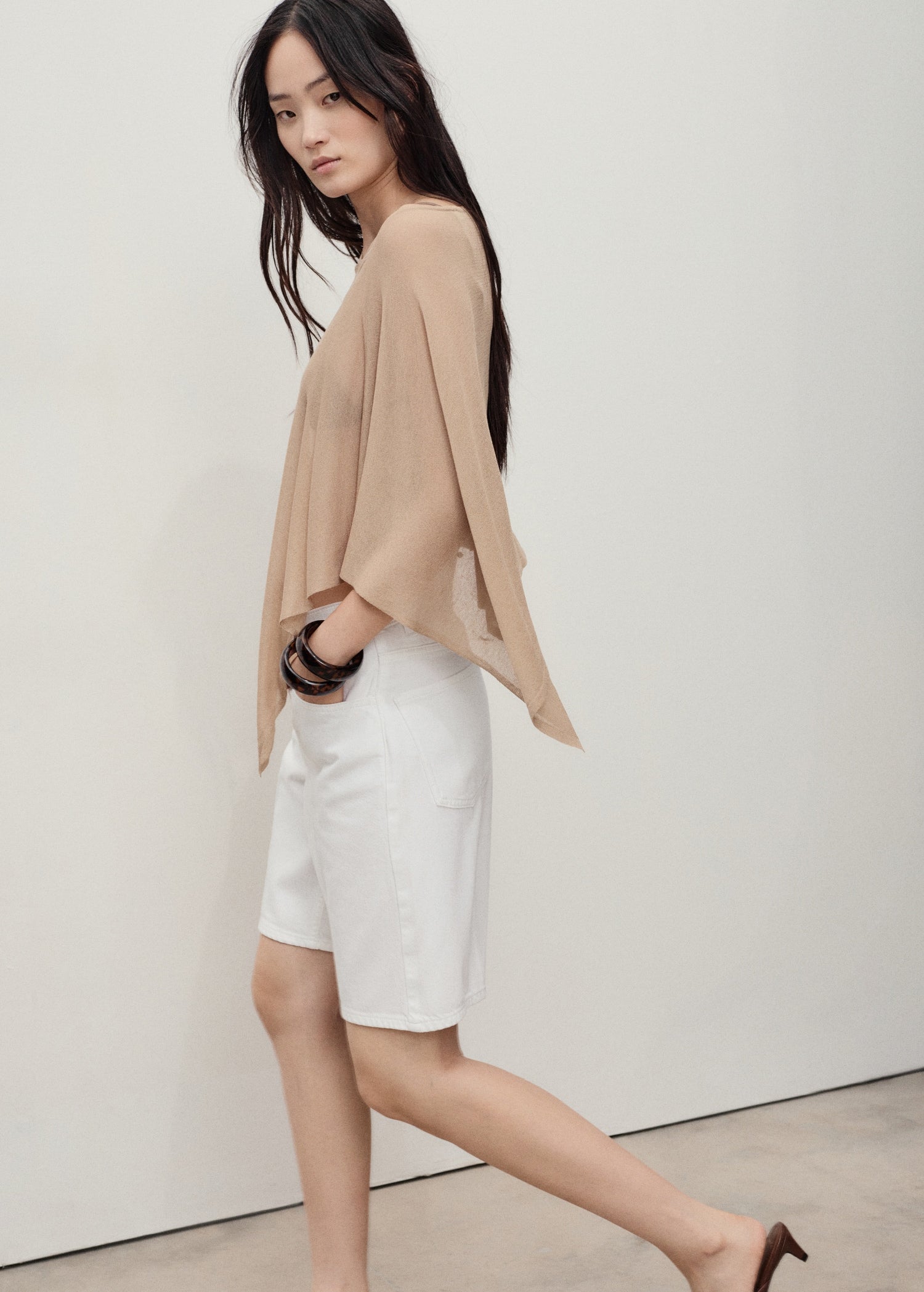 Mango product 17051197-01 - D2