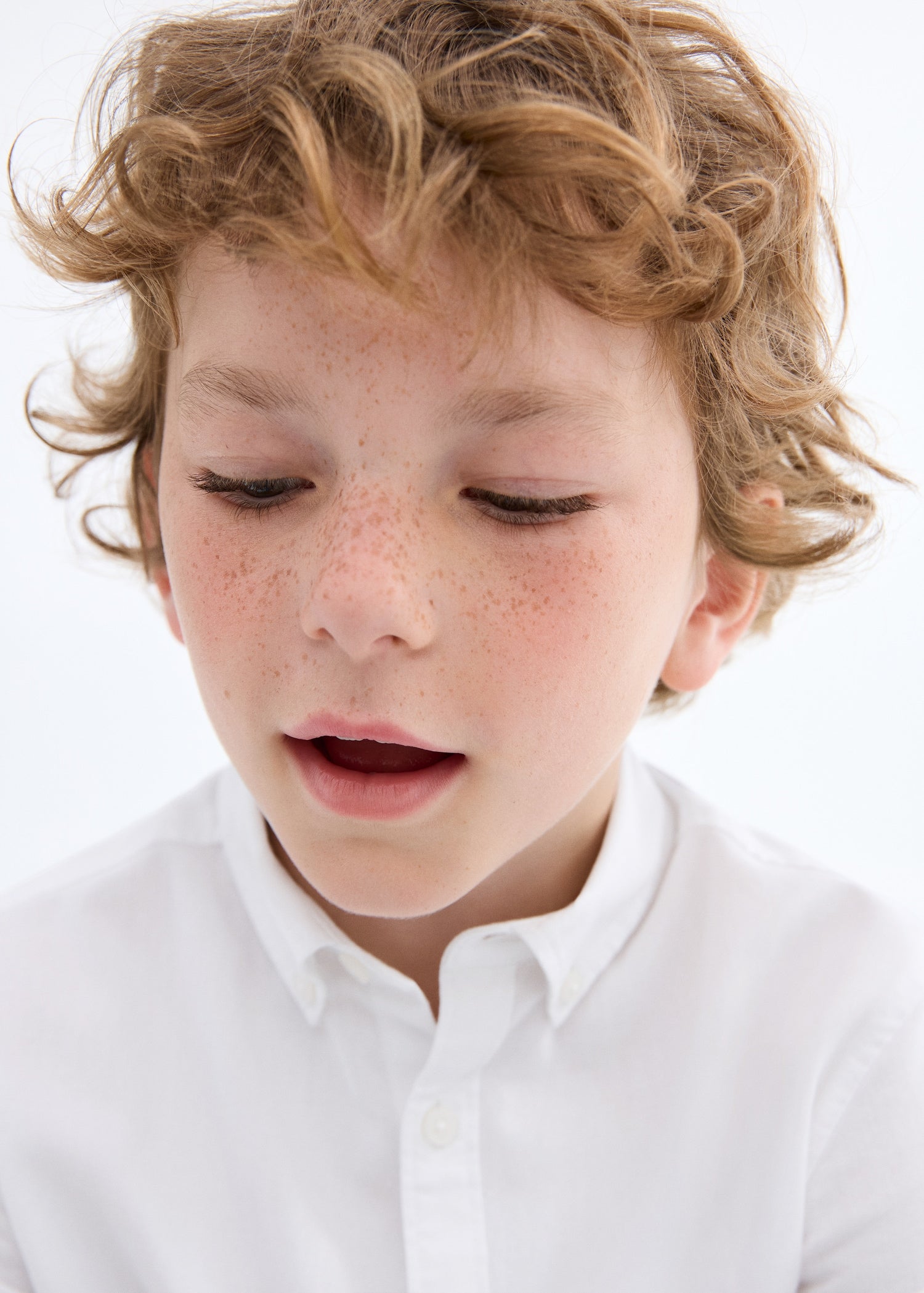 Mango shirt oxford in White - D1
