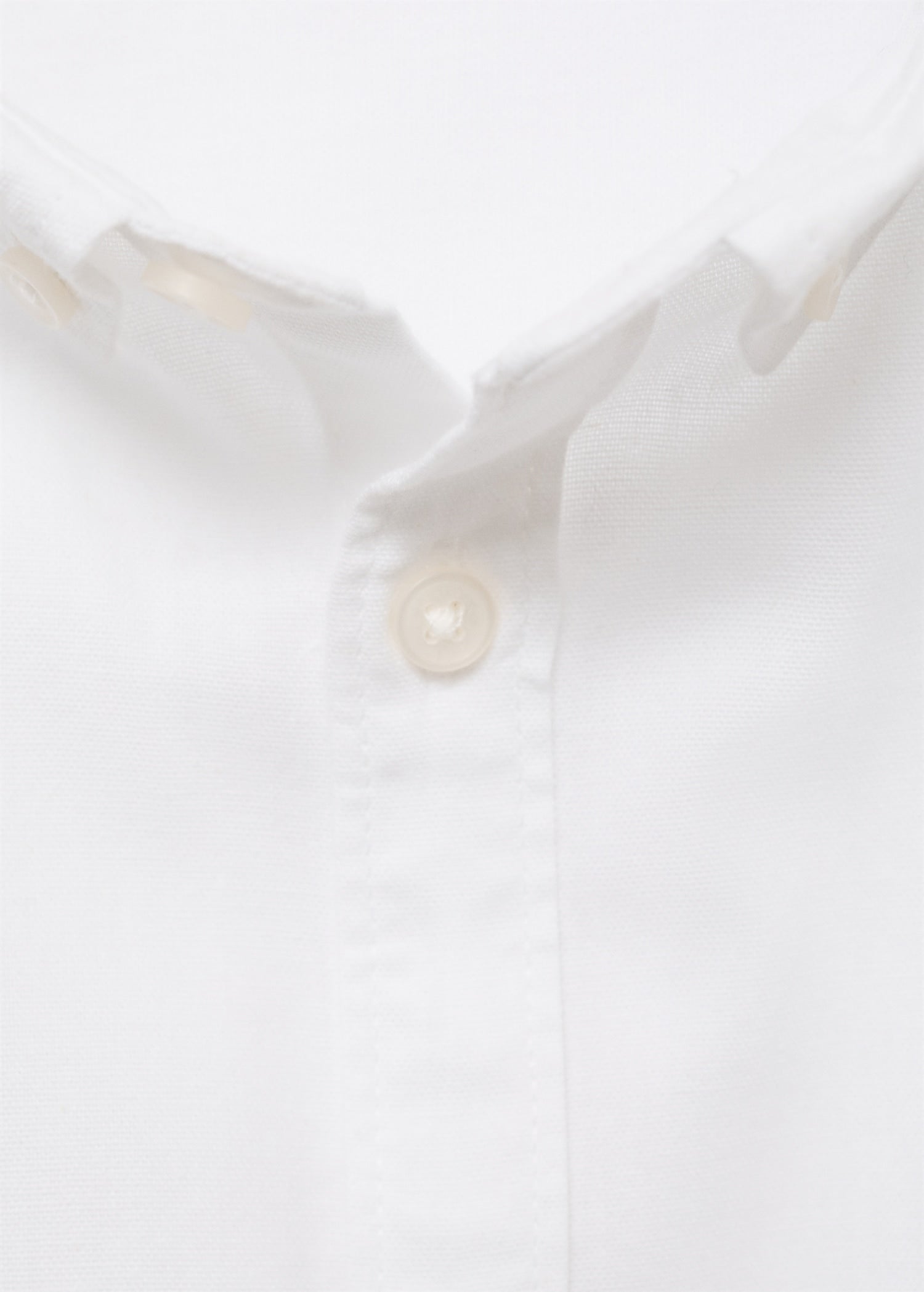 Mango shirt oxford in White - D8