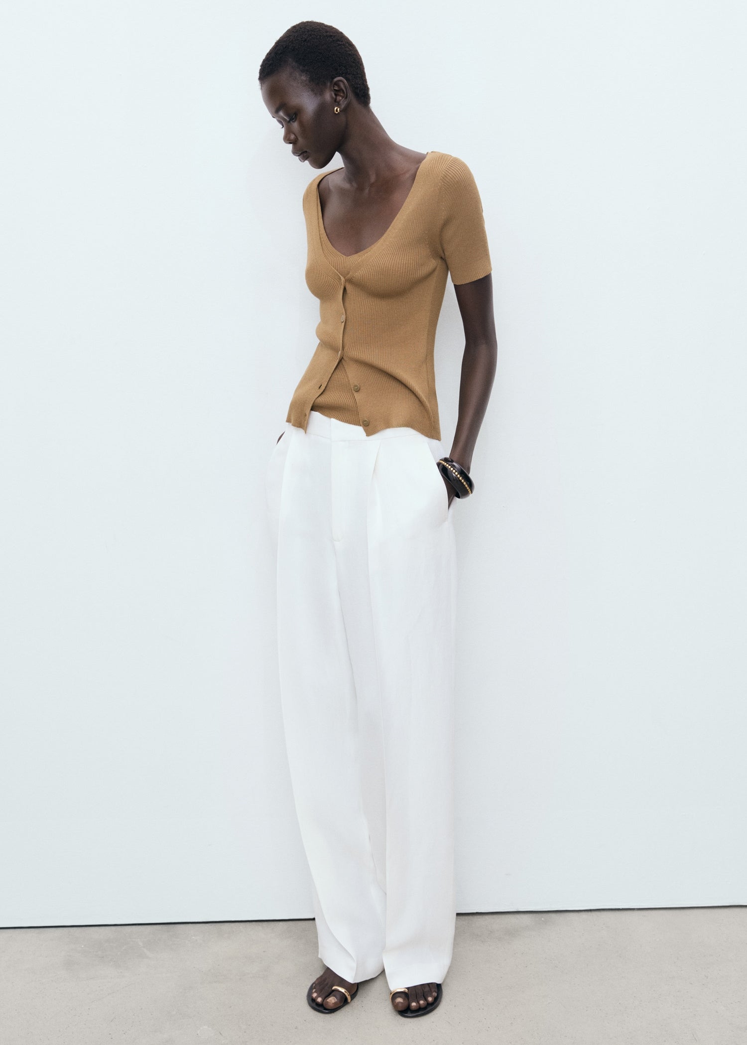 Mango sweater orquidea in Tobacco - 99999999_01