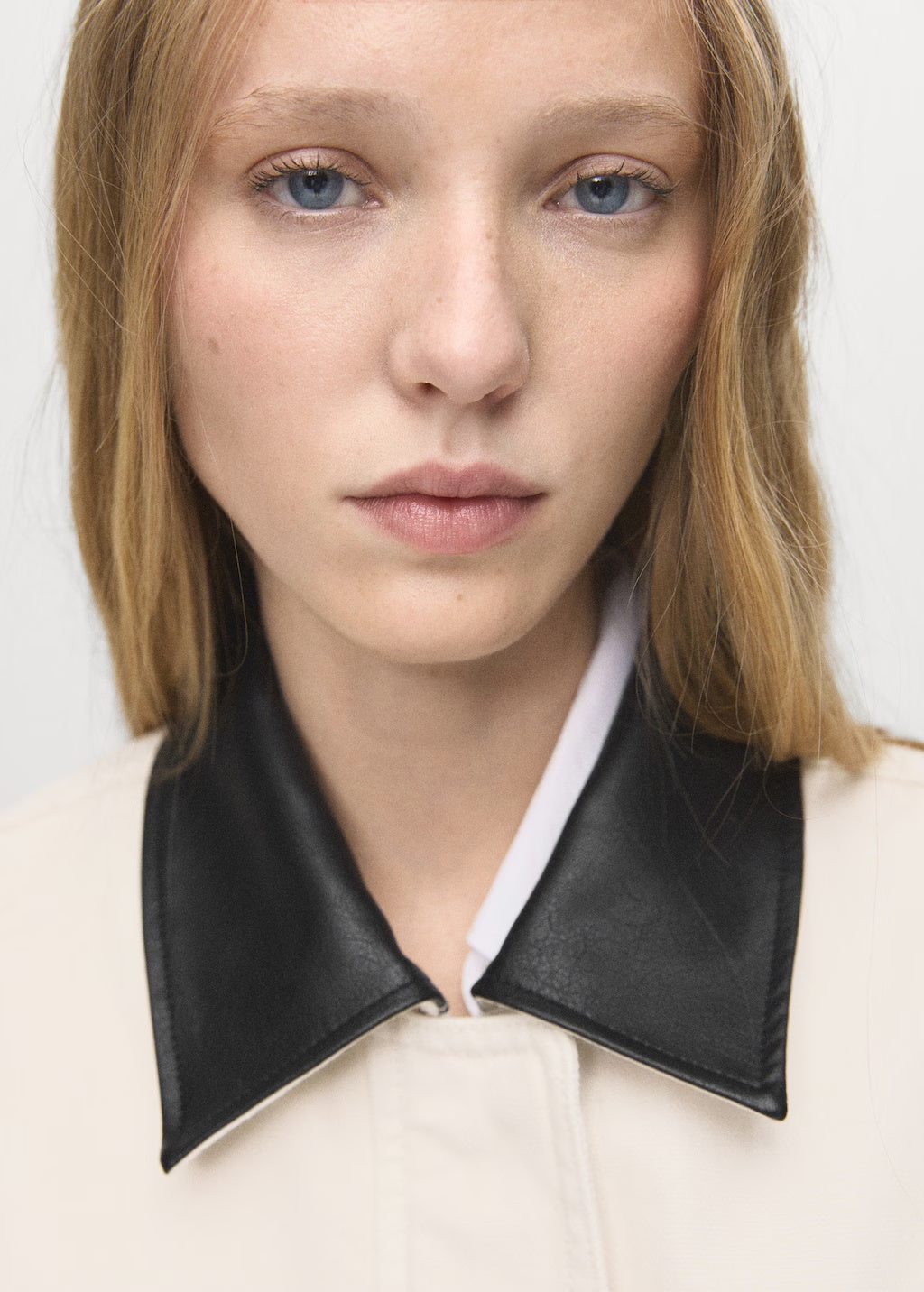 Mango product 17054092-05 - D1