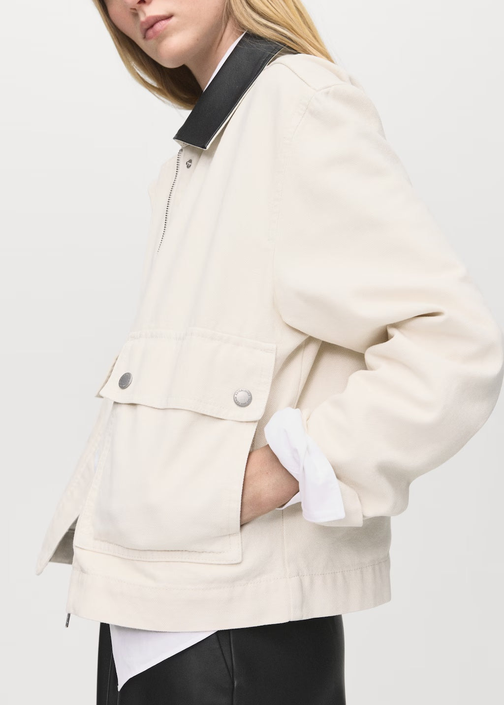 Mango product 17054092-05 - D6