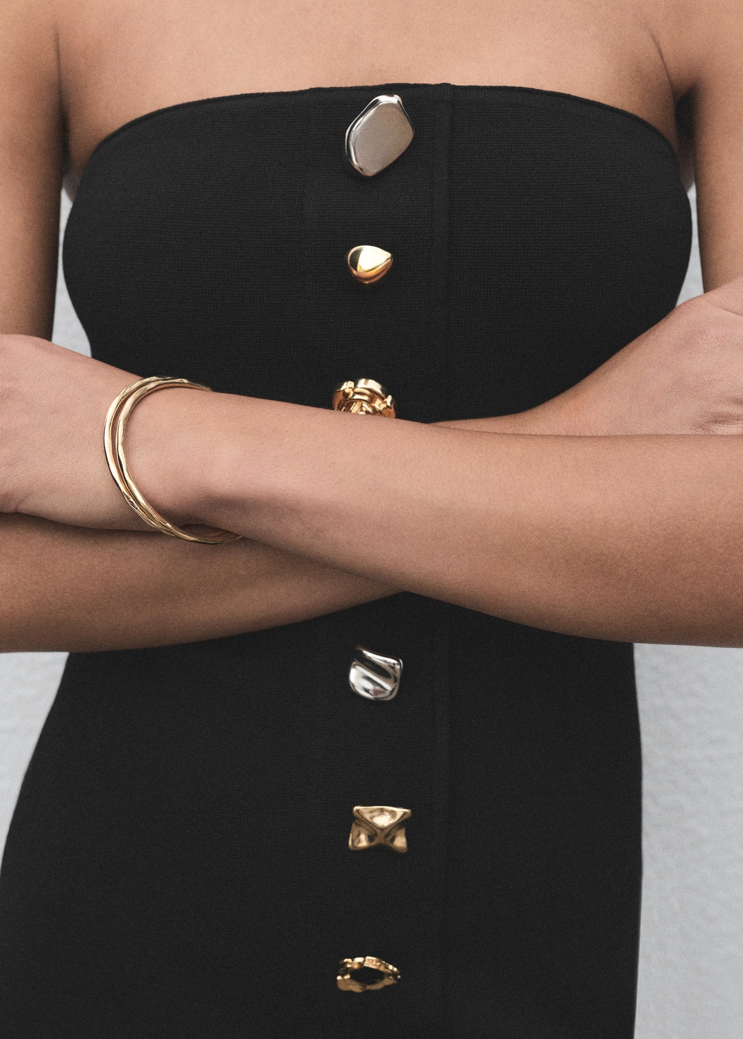 Mango product 17054139-99 - D6