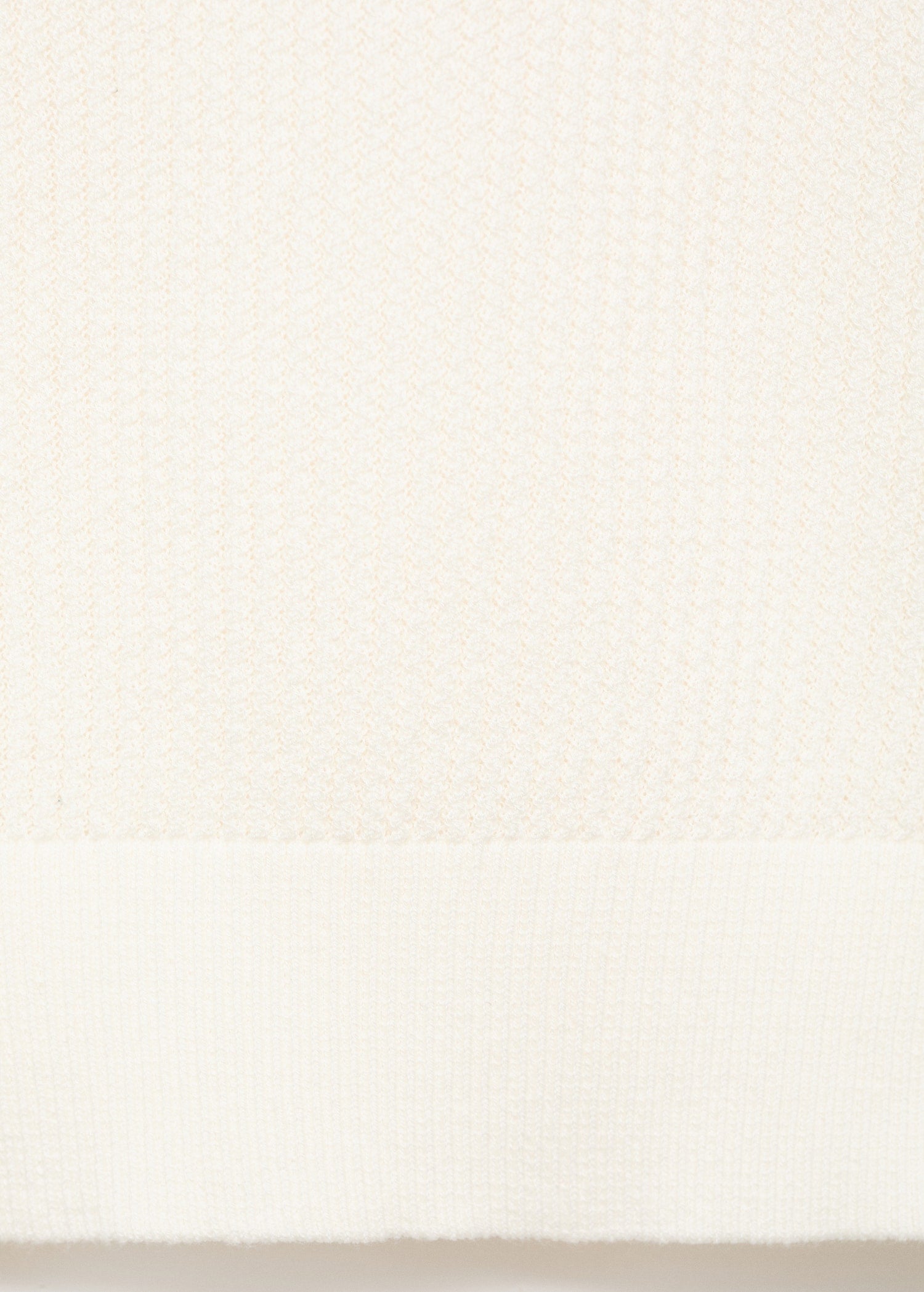 Mango t-shirt flewh in Off White - D0