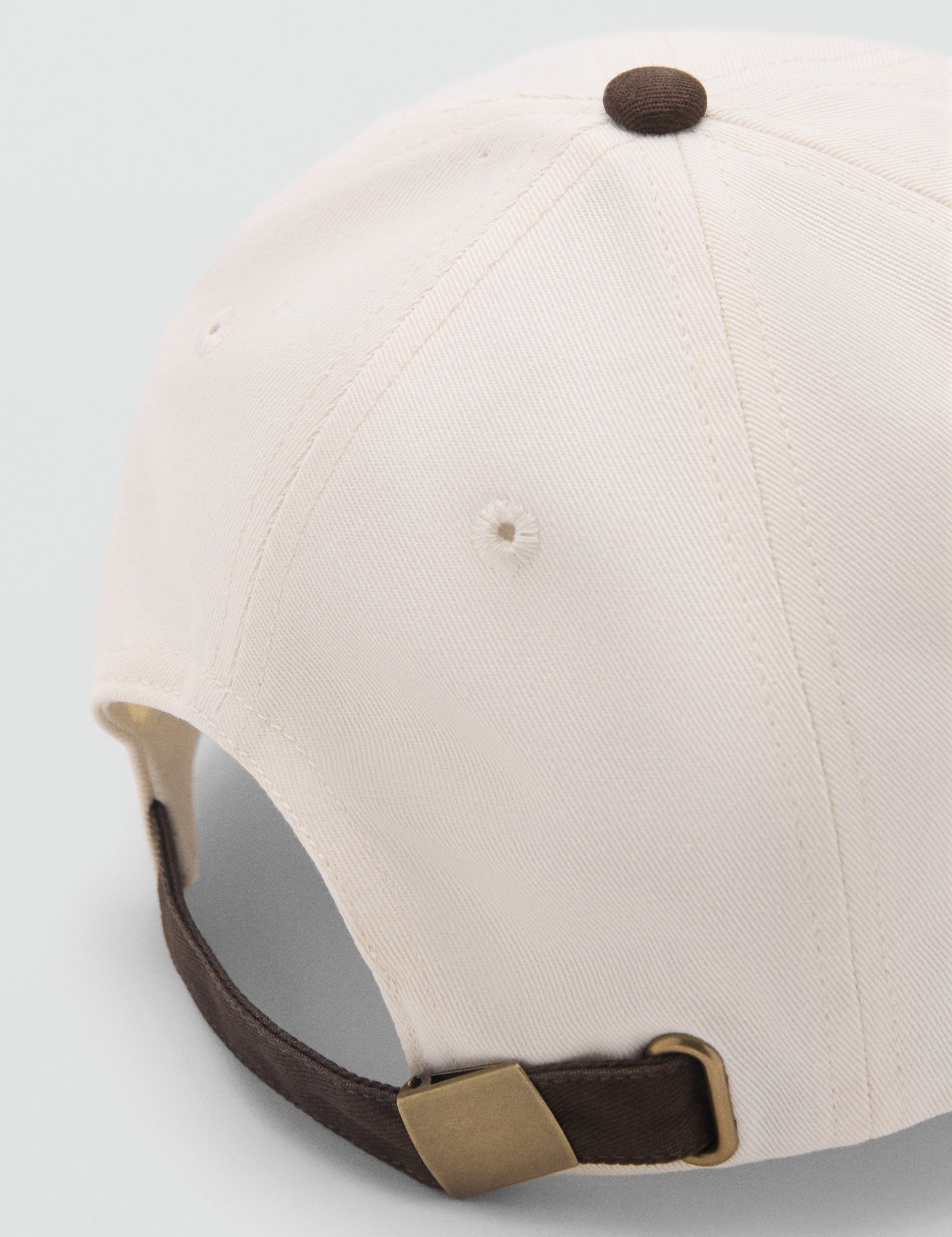 Mango cap archive in Brown - D1