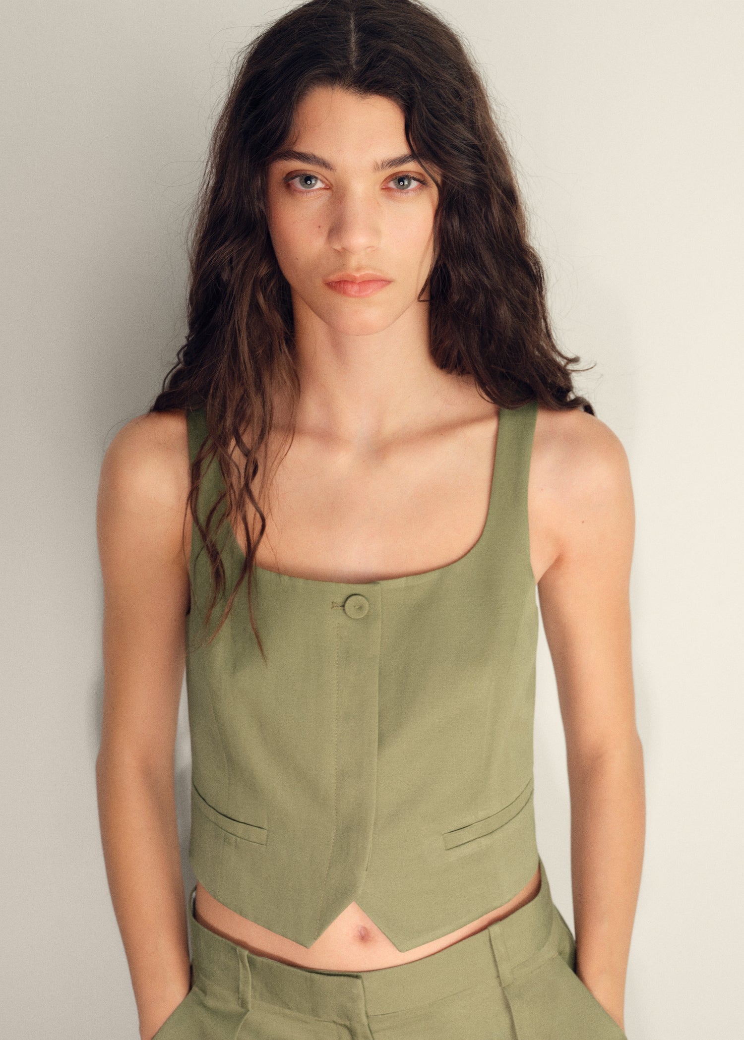 Mango vest max in Khaki