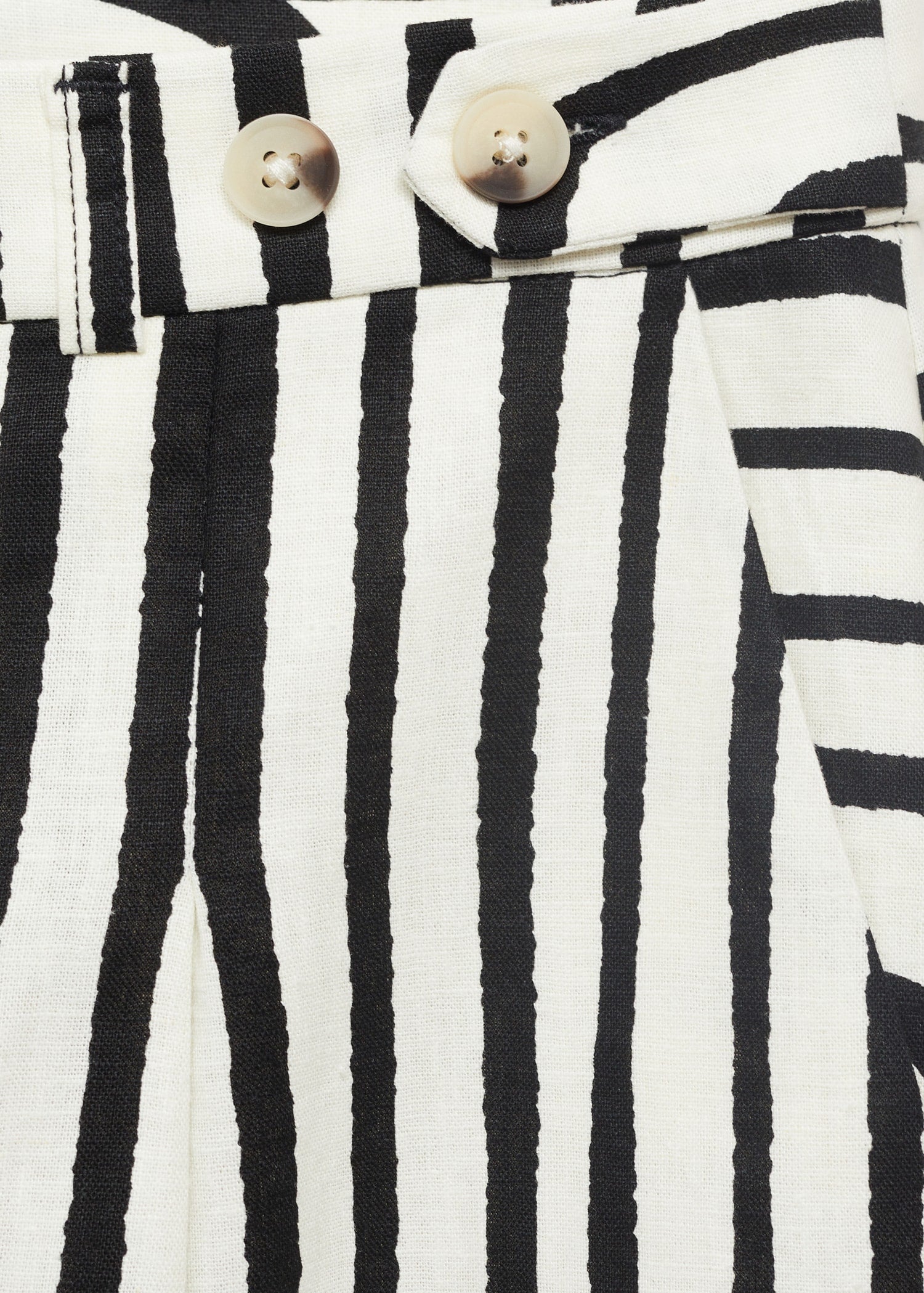 Mango product 17061155-05 - D0