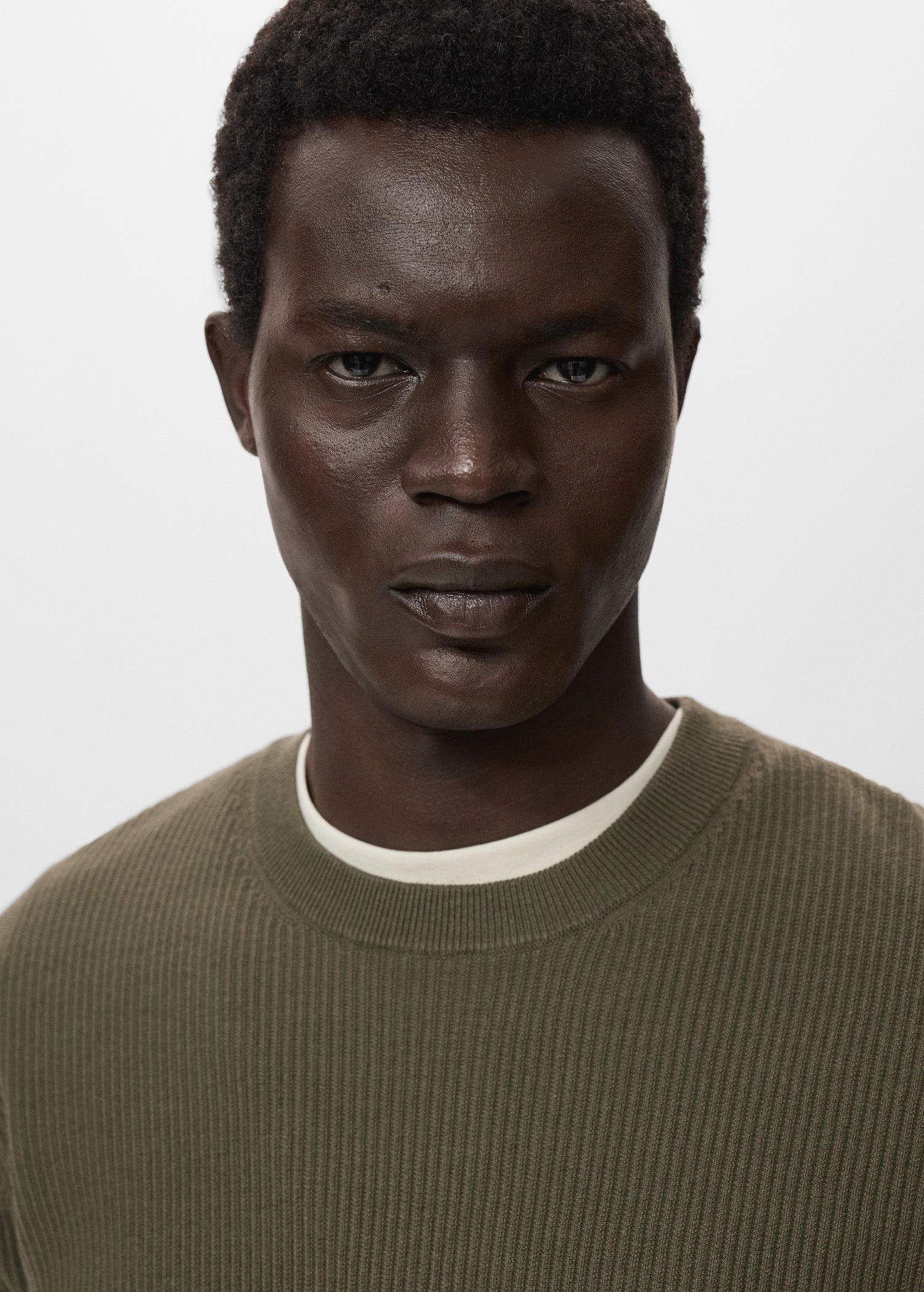 Mango sweater antigua in Olive - D1