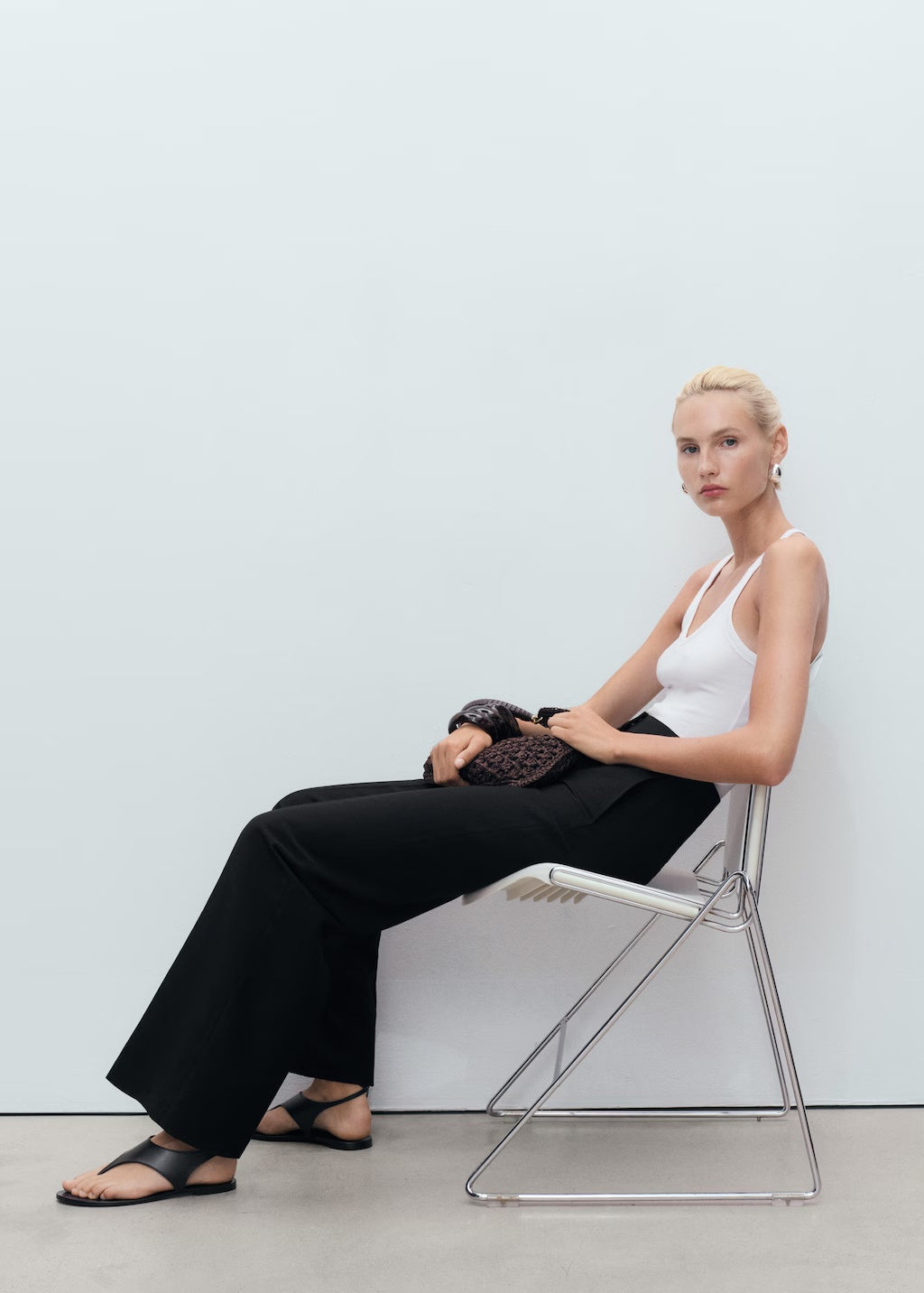 Mango trousers miso in Black - D2