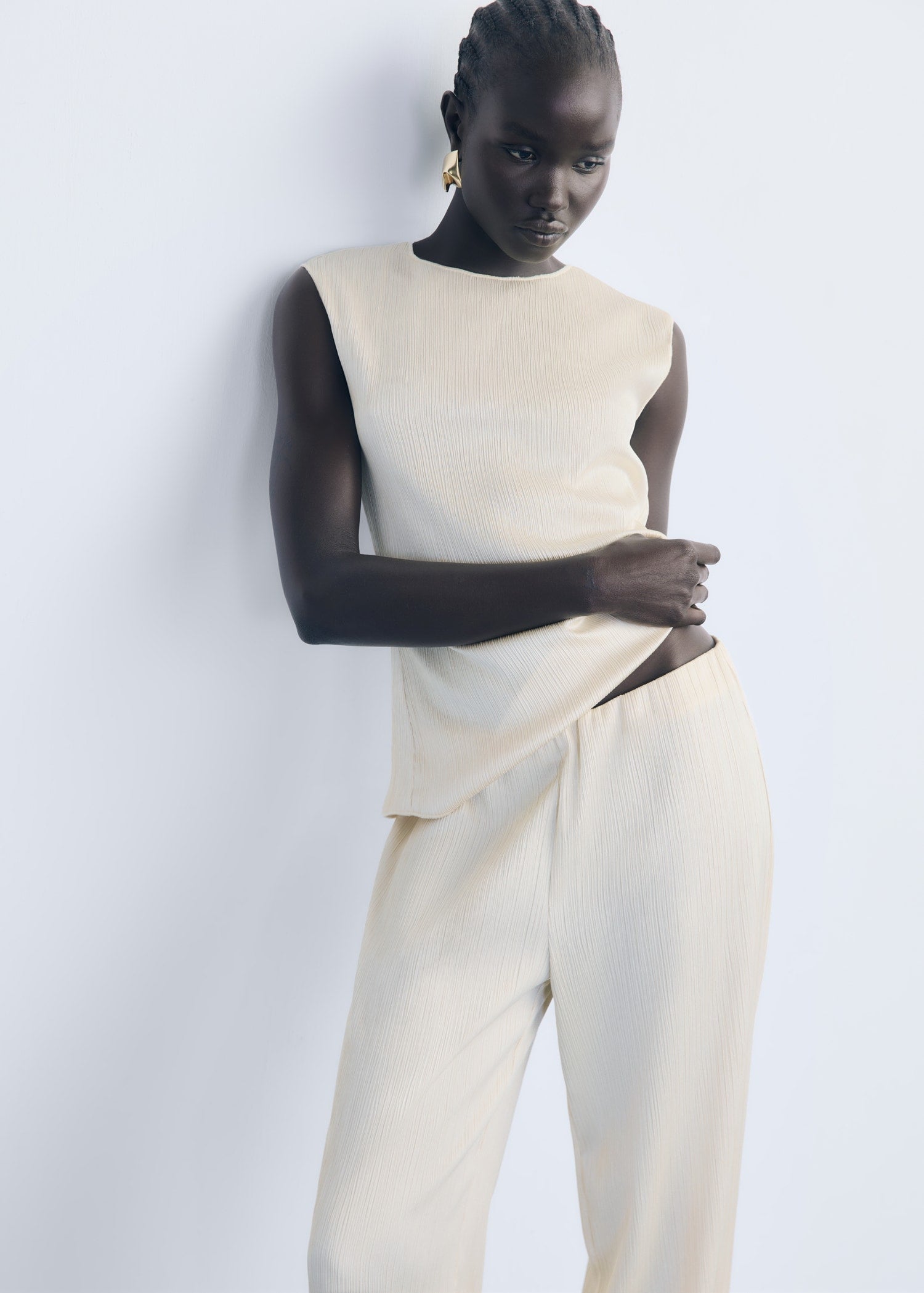 Mango product 17064096-05 - D1