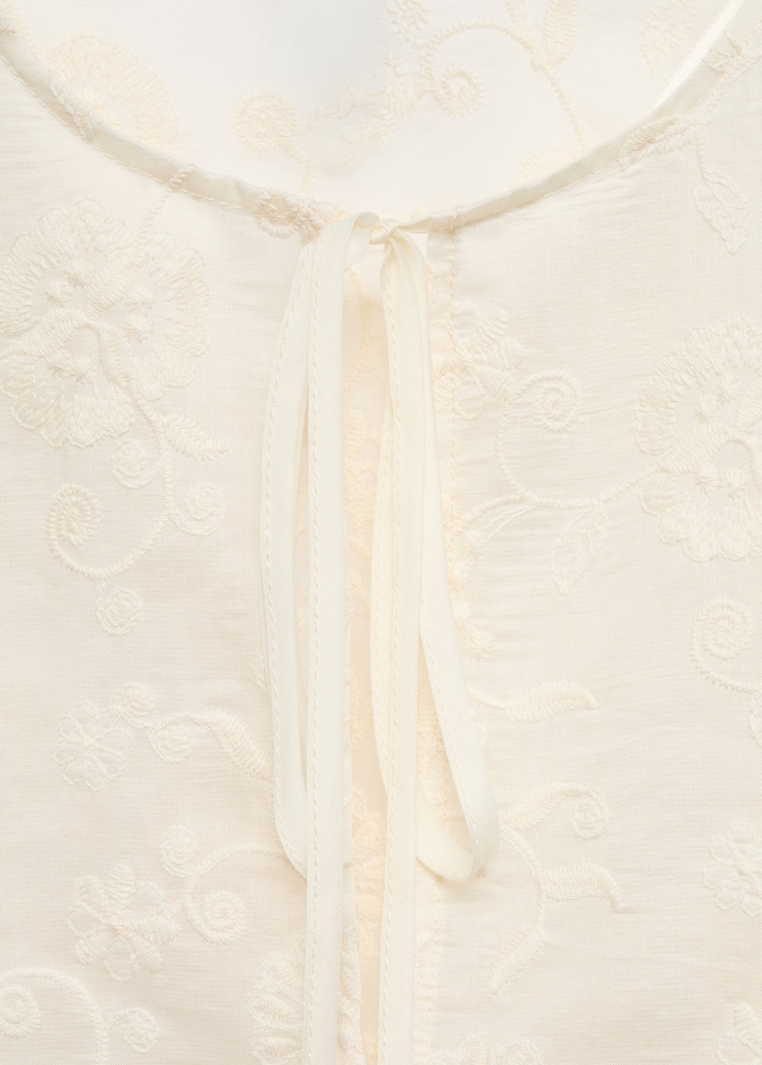 Mango product 17064130-05 - D8