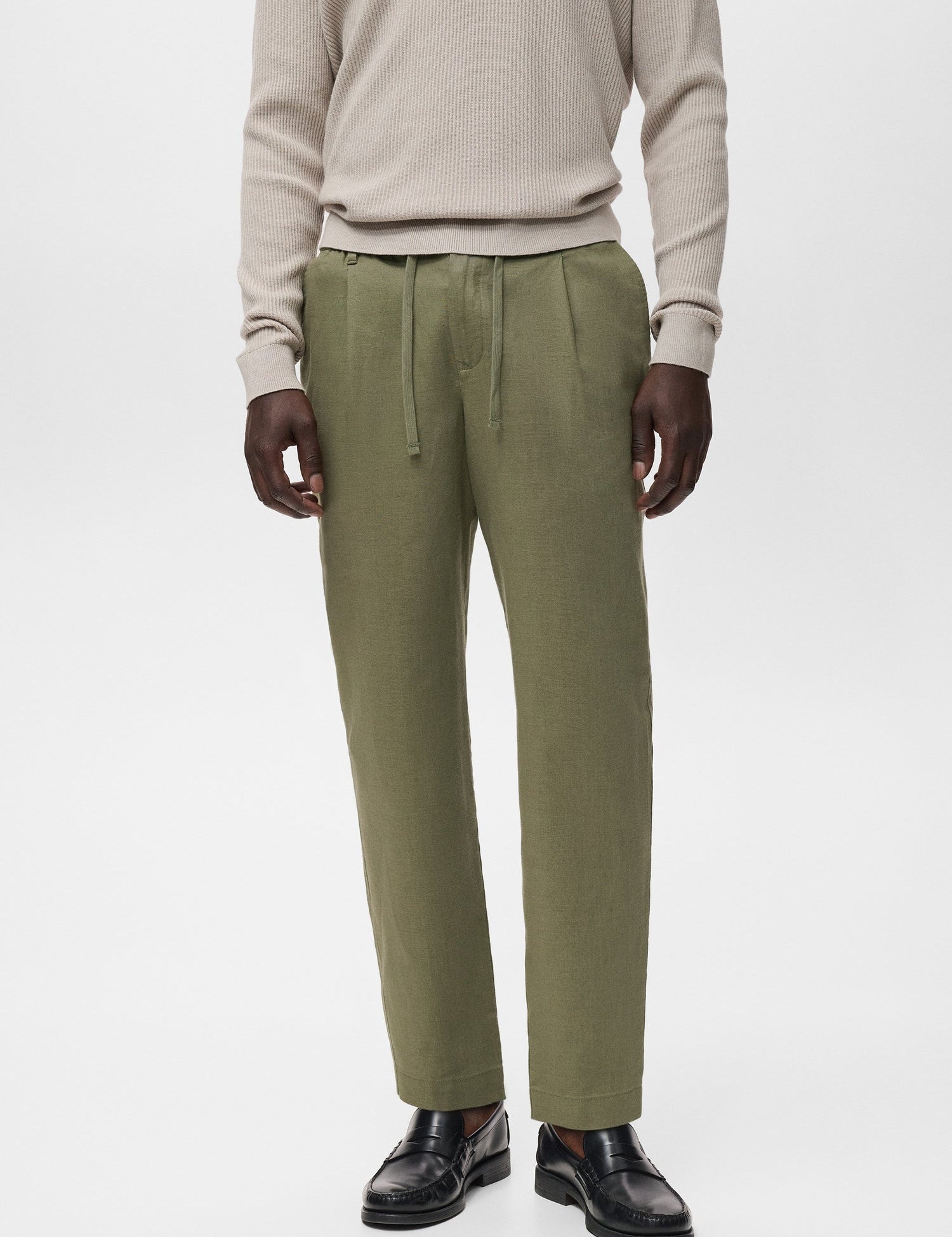 Mango trousers romelinh in Khaki