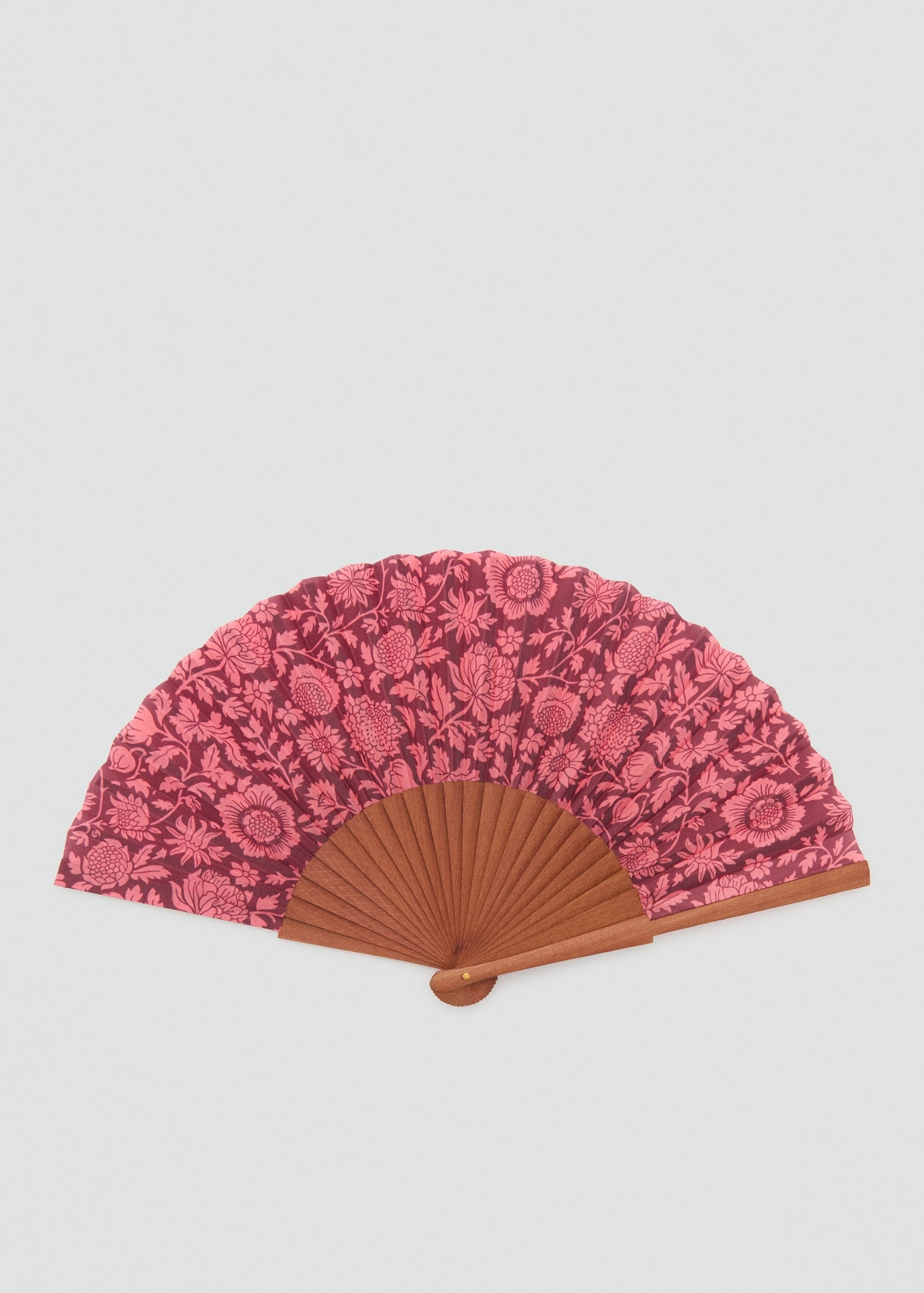 Mango fan stefanp in Burgundy