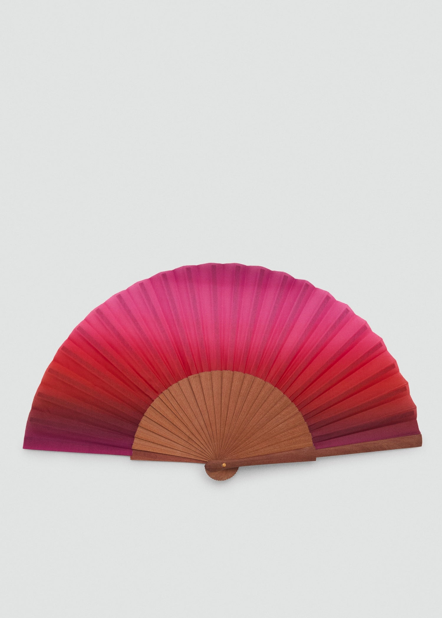 Mango fan stefanp in Fuchsia
