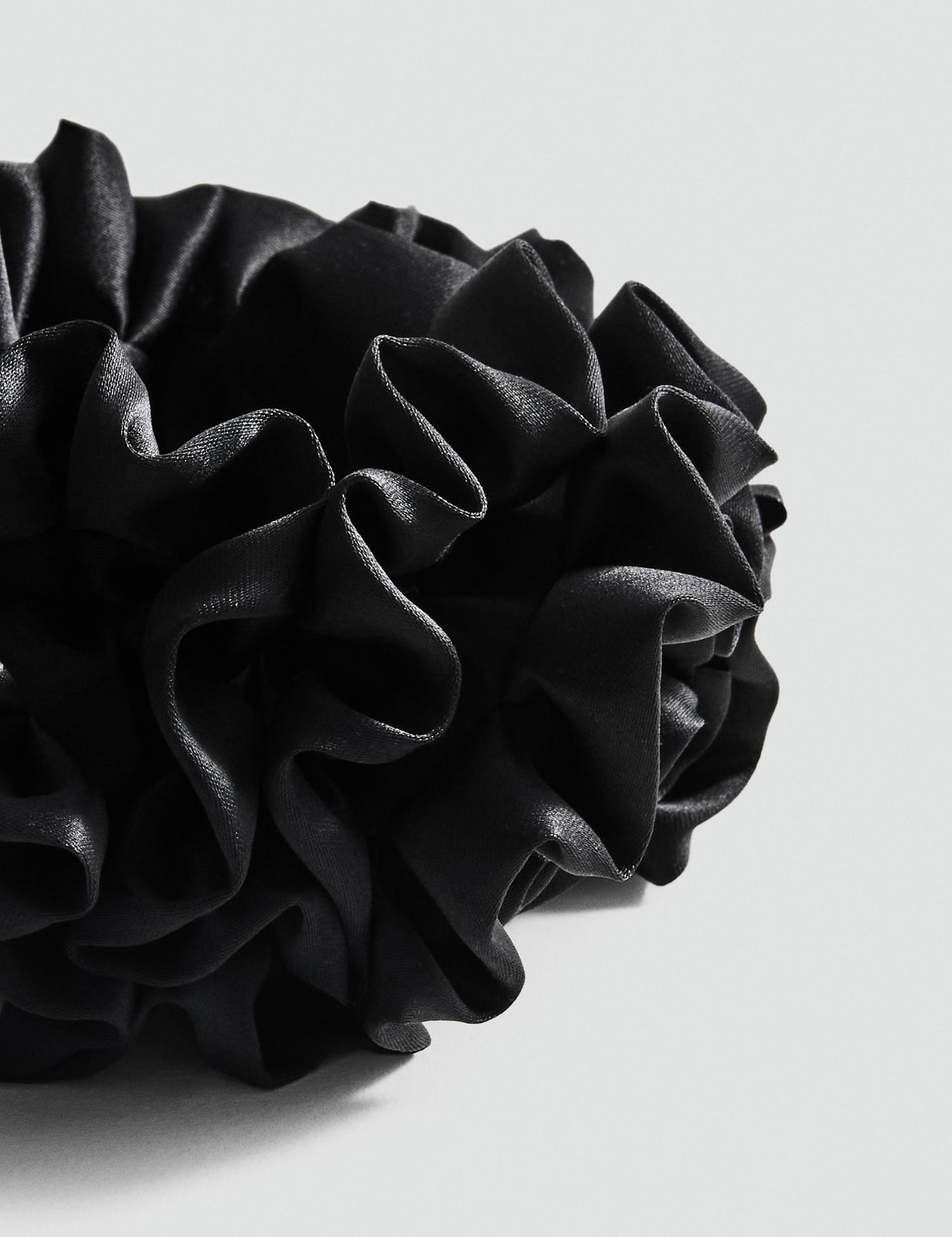 Mango hairband clavel in Black