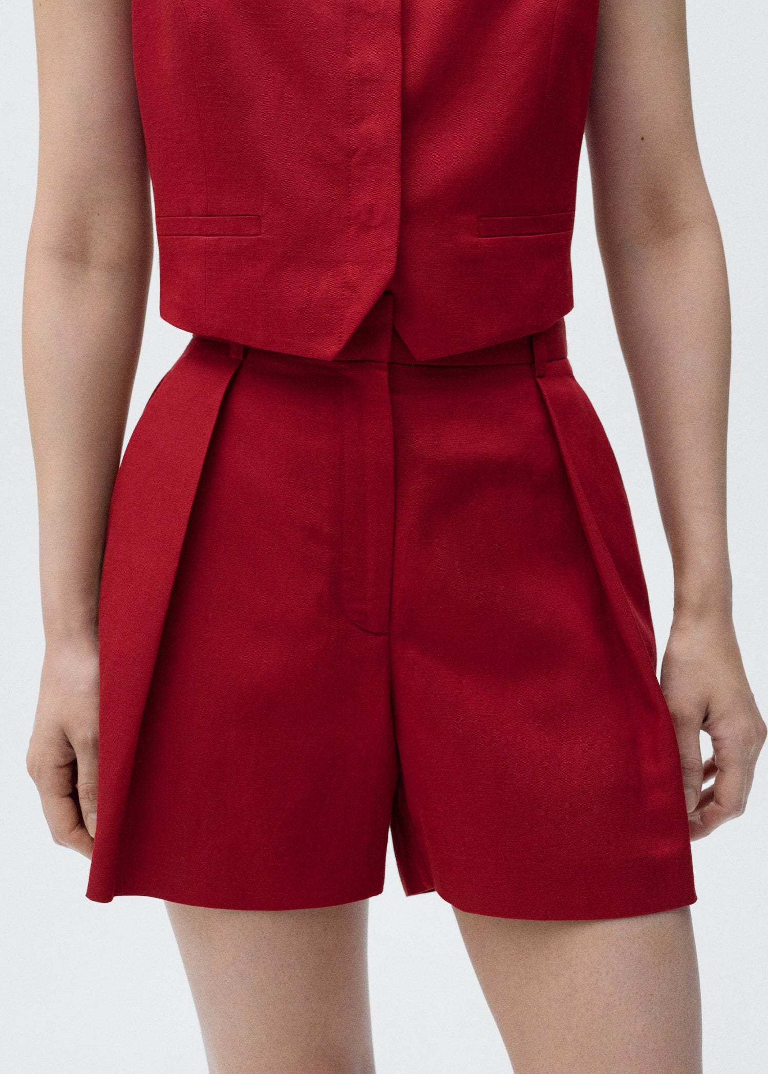 Mango bermudas max in Garnet - D6