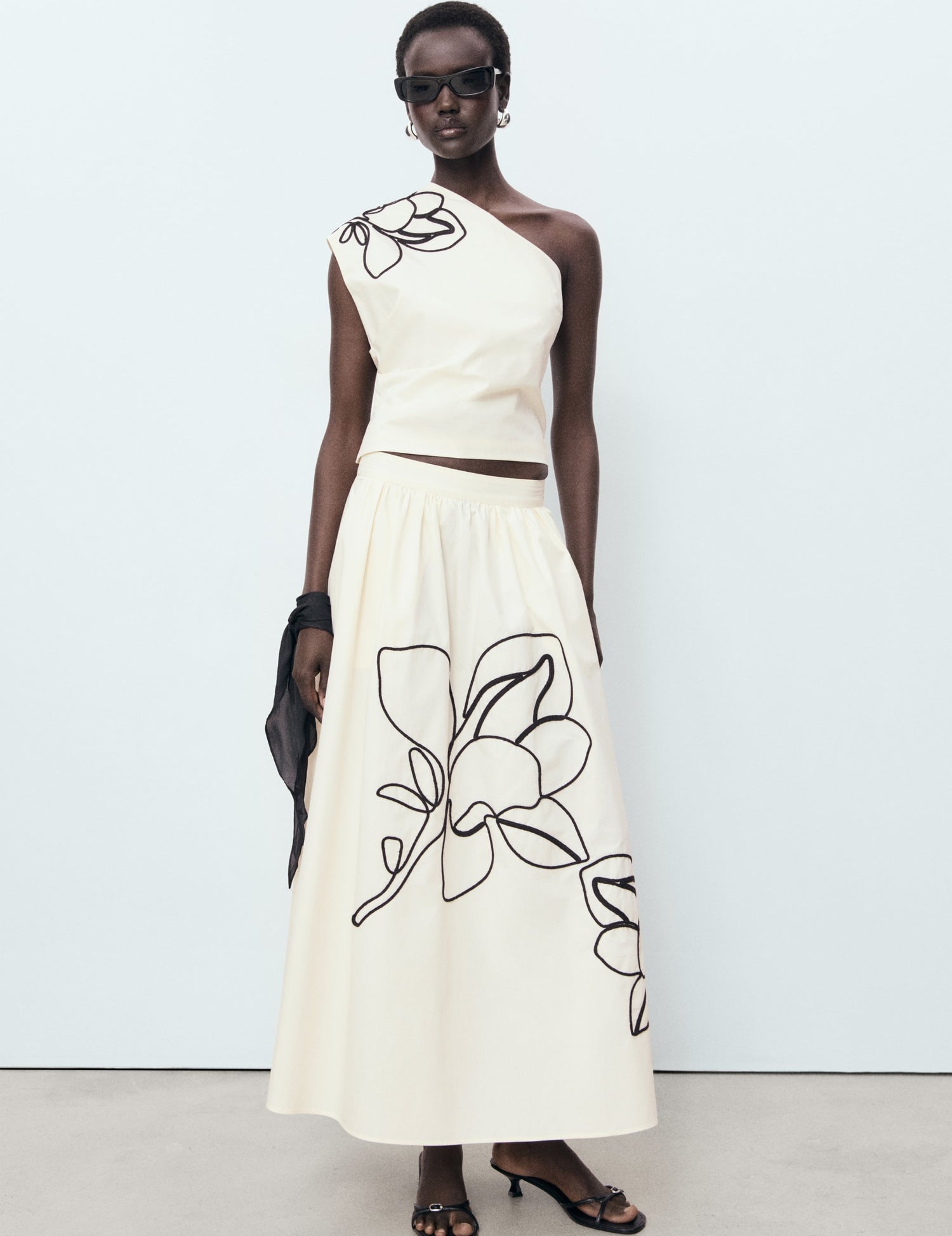 Mango product 17071171-02 - 99999999_01