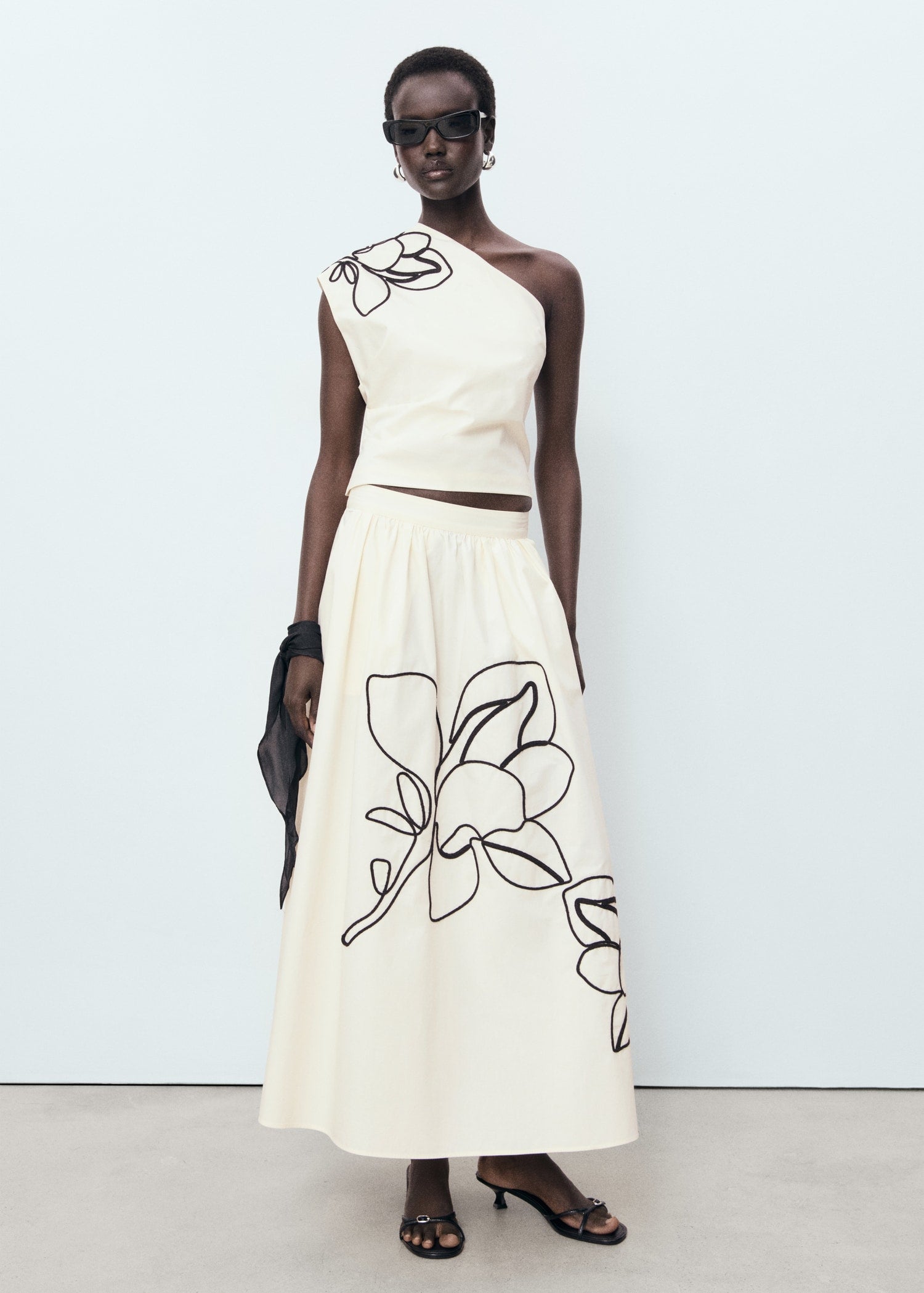 Mango product 17071171-02 - 99999999_01