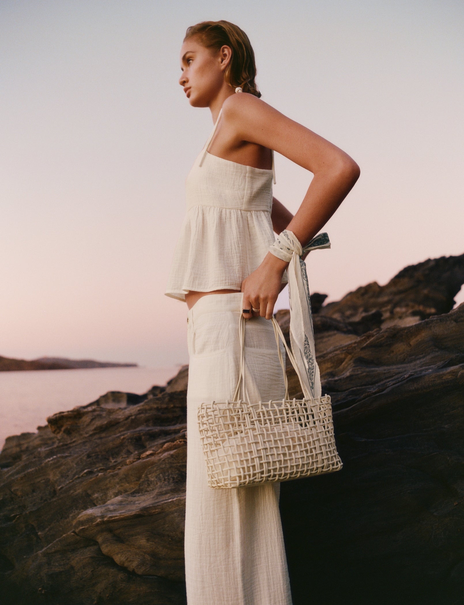 Mango product 17071191-01 - D6