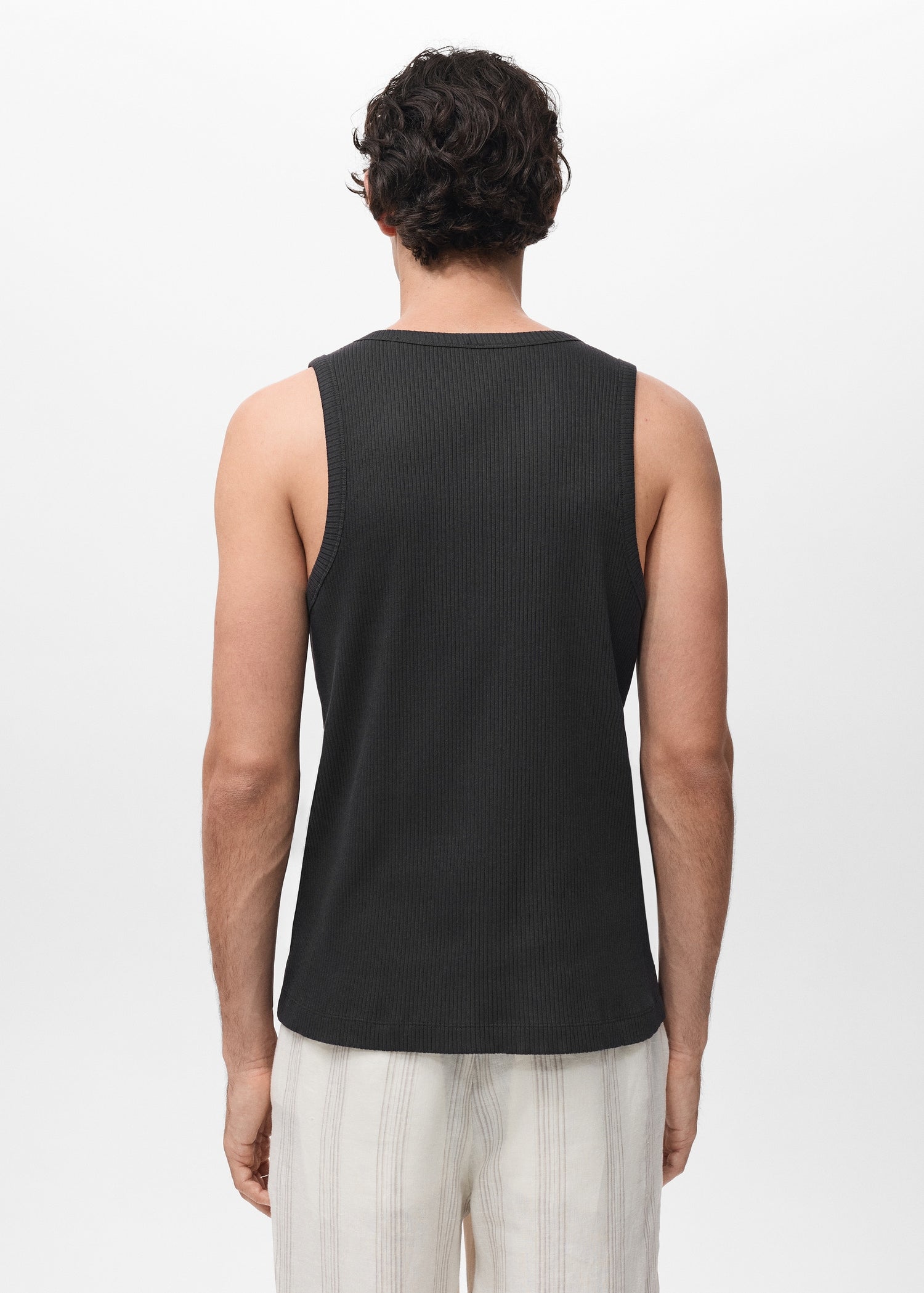 Mango t-shirt deltac in Black - R