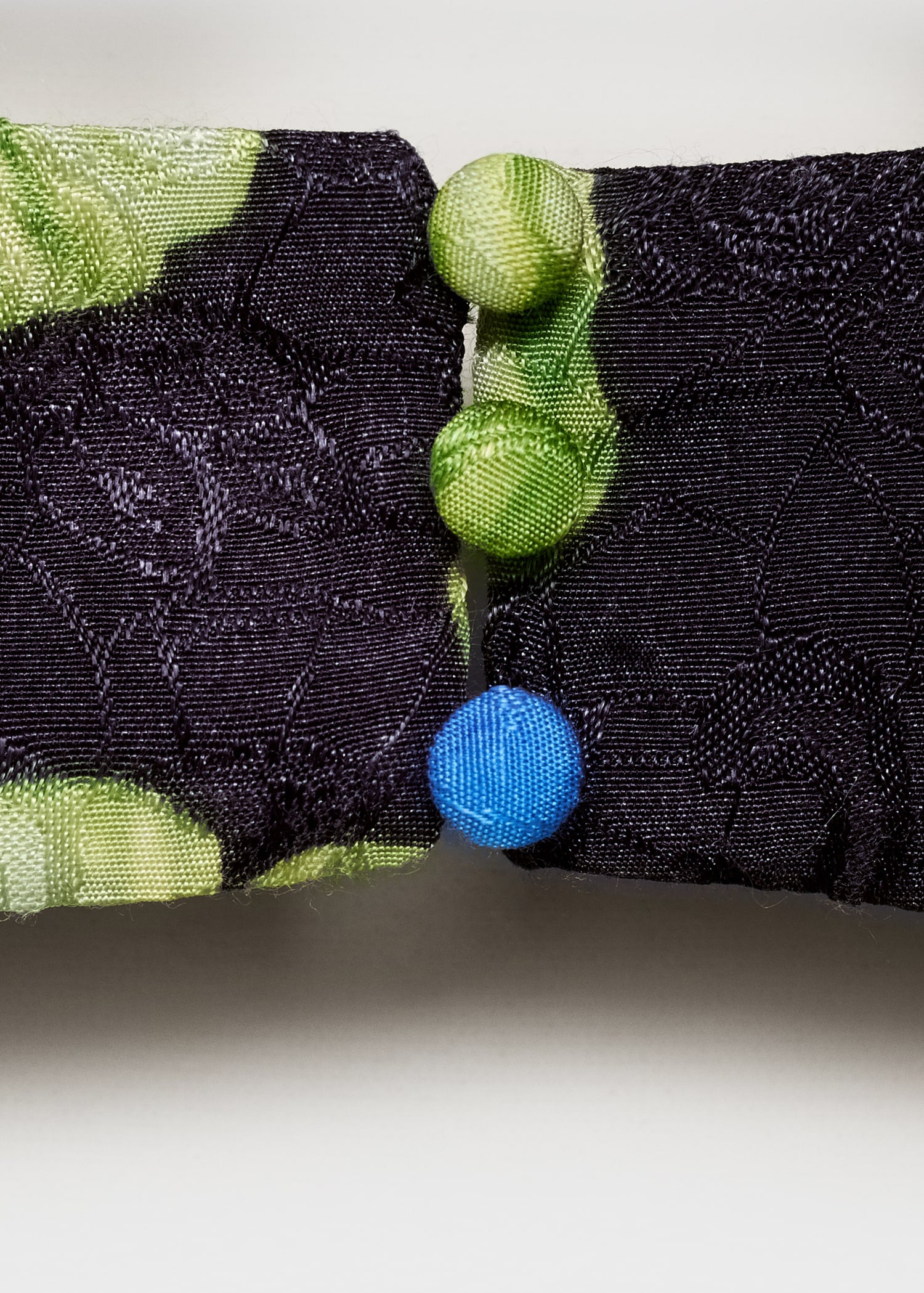 Mango product 17072900-99 - D0