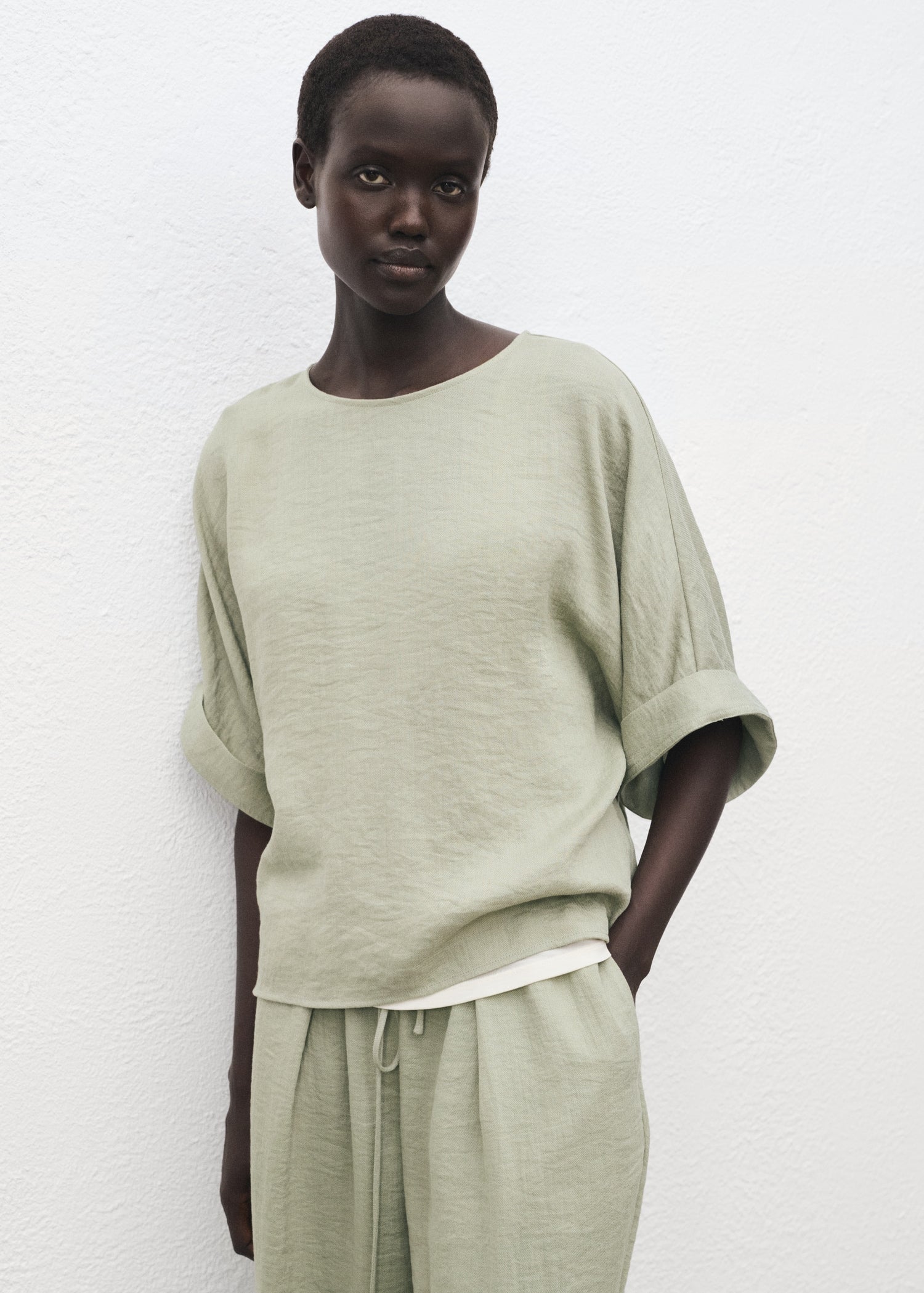 Mango product 17073802-45 - D1