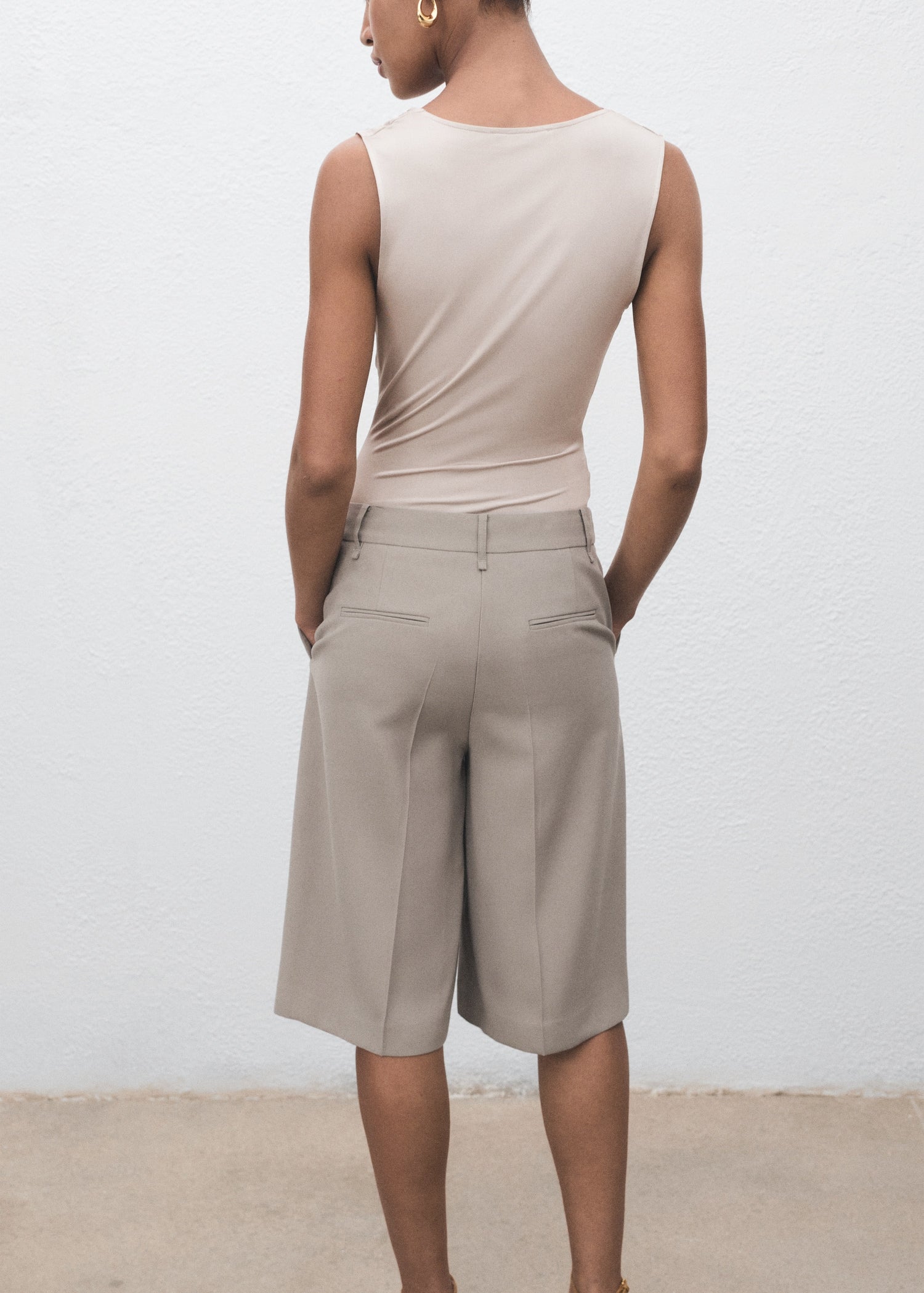 Mango product 17074091-06 - R