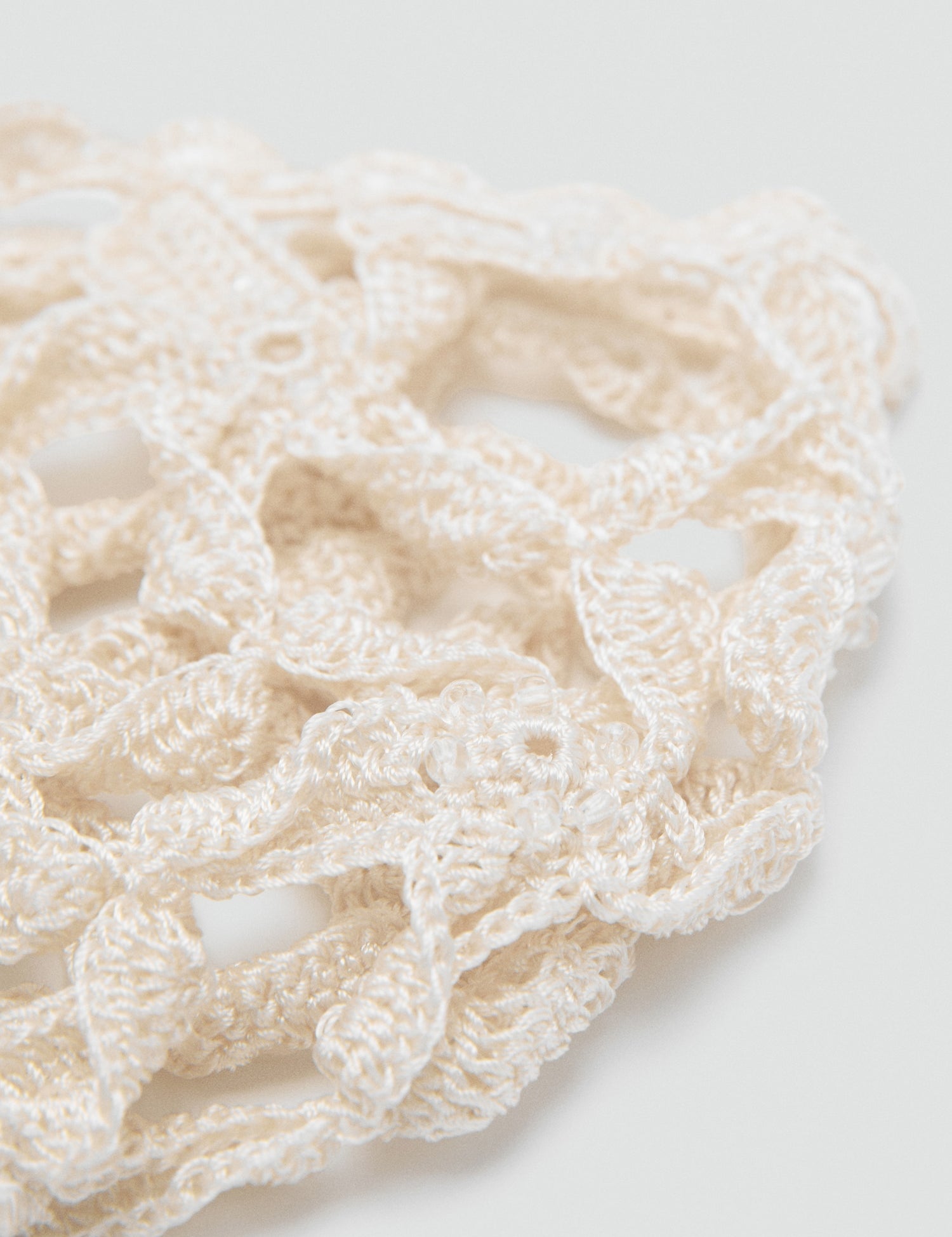 Mango beanie estrella in Raw - D1