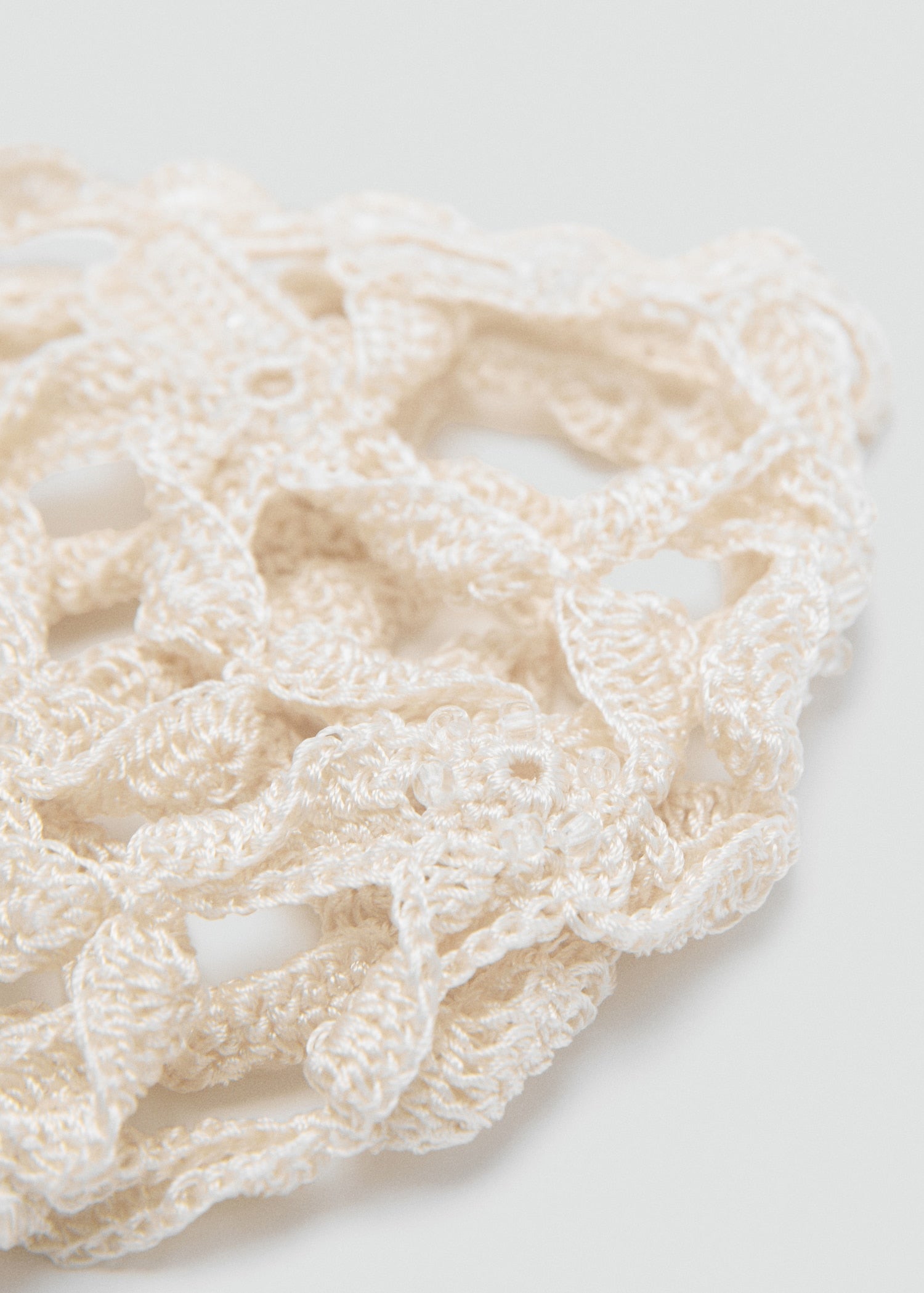 Mango beanie estrella in Raw - D1