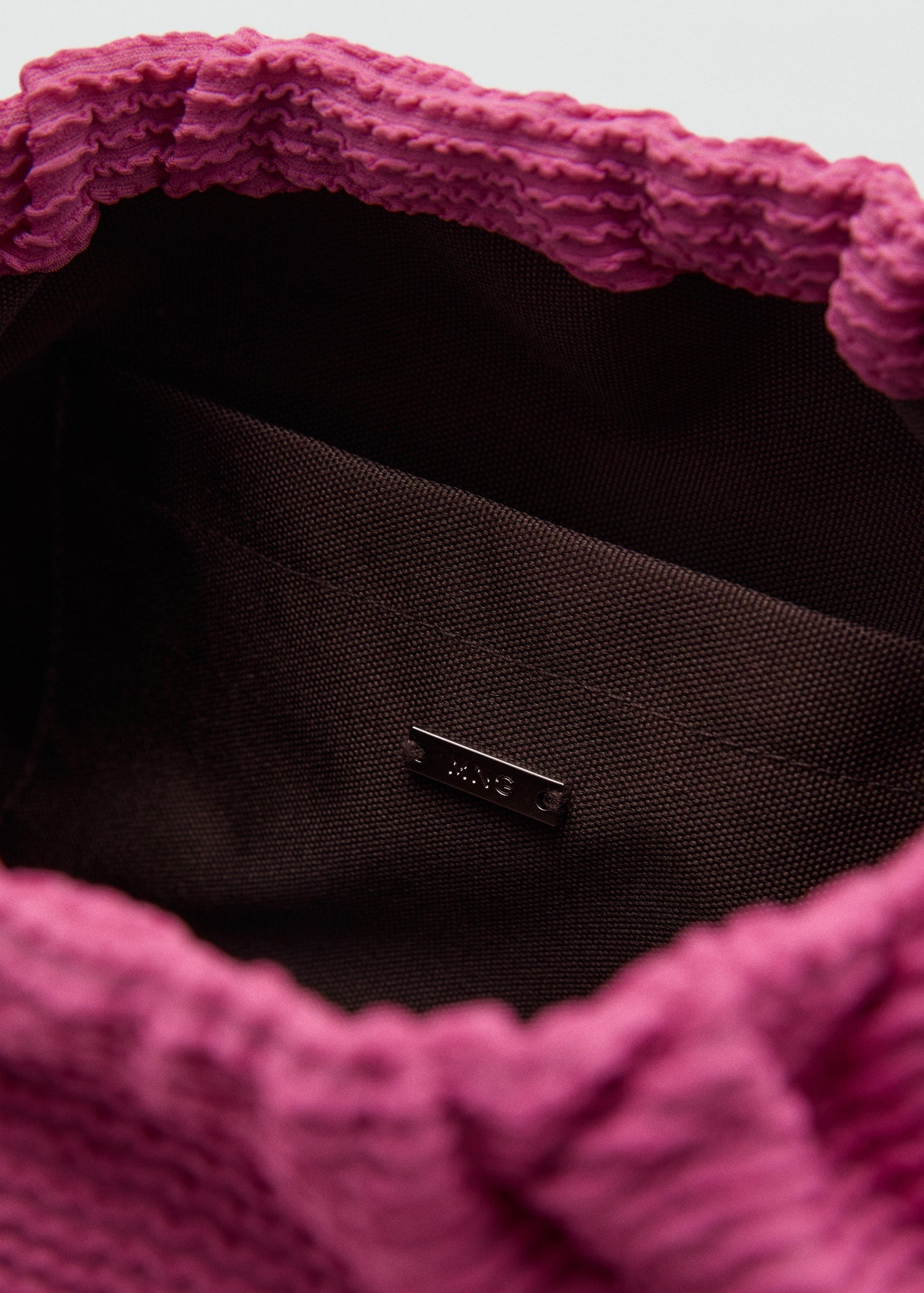 Mango cosmetic bag sirs in Fuchsia - D2