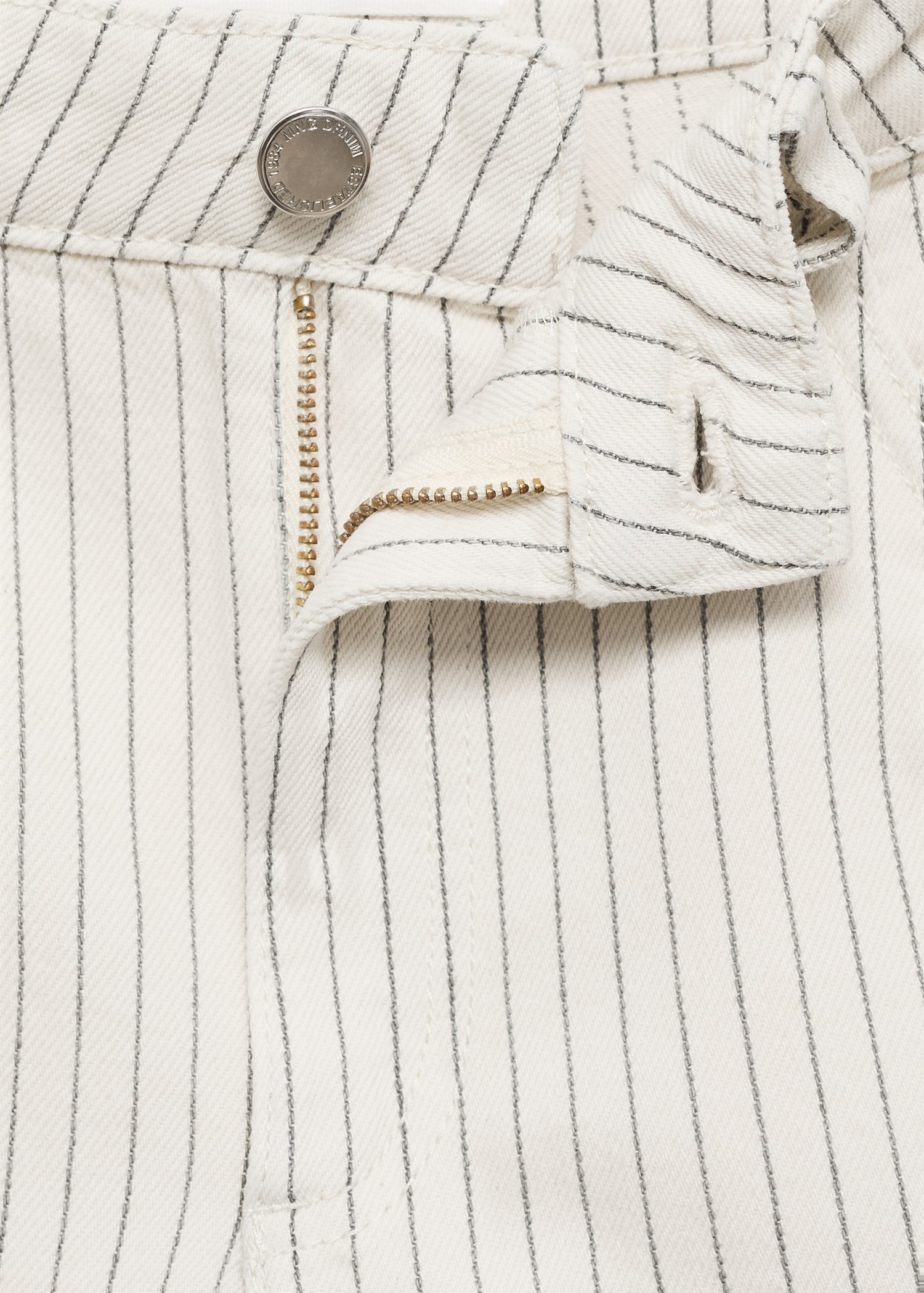 Mango product 17081177-02 - D8