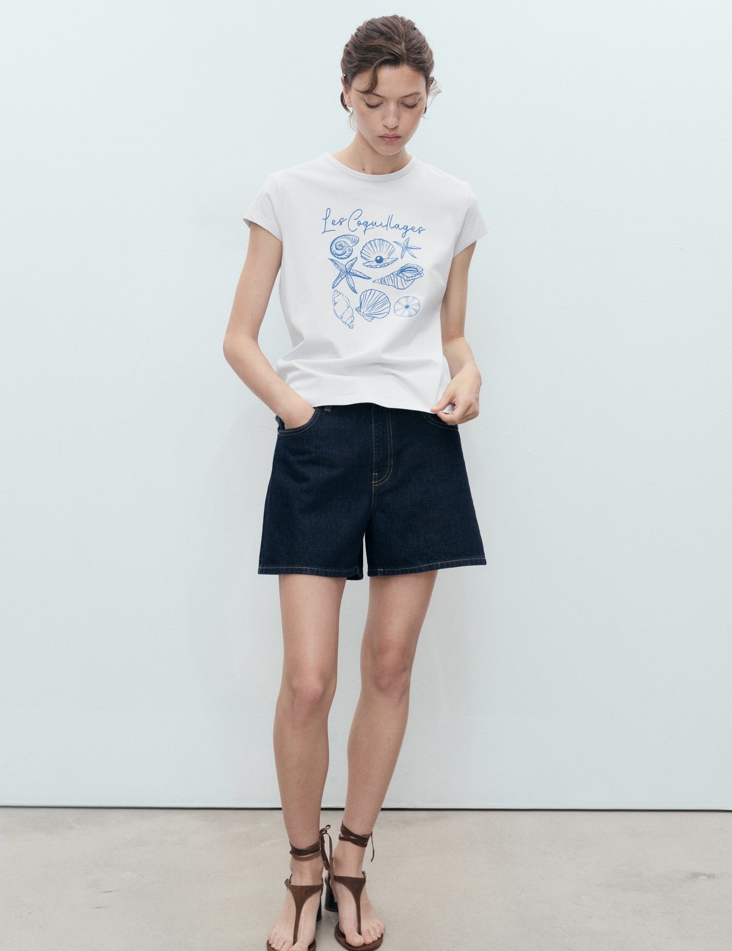 Mango t-shirt illustra in Blue - 99999999_01