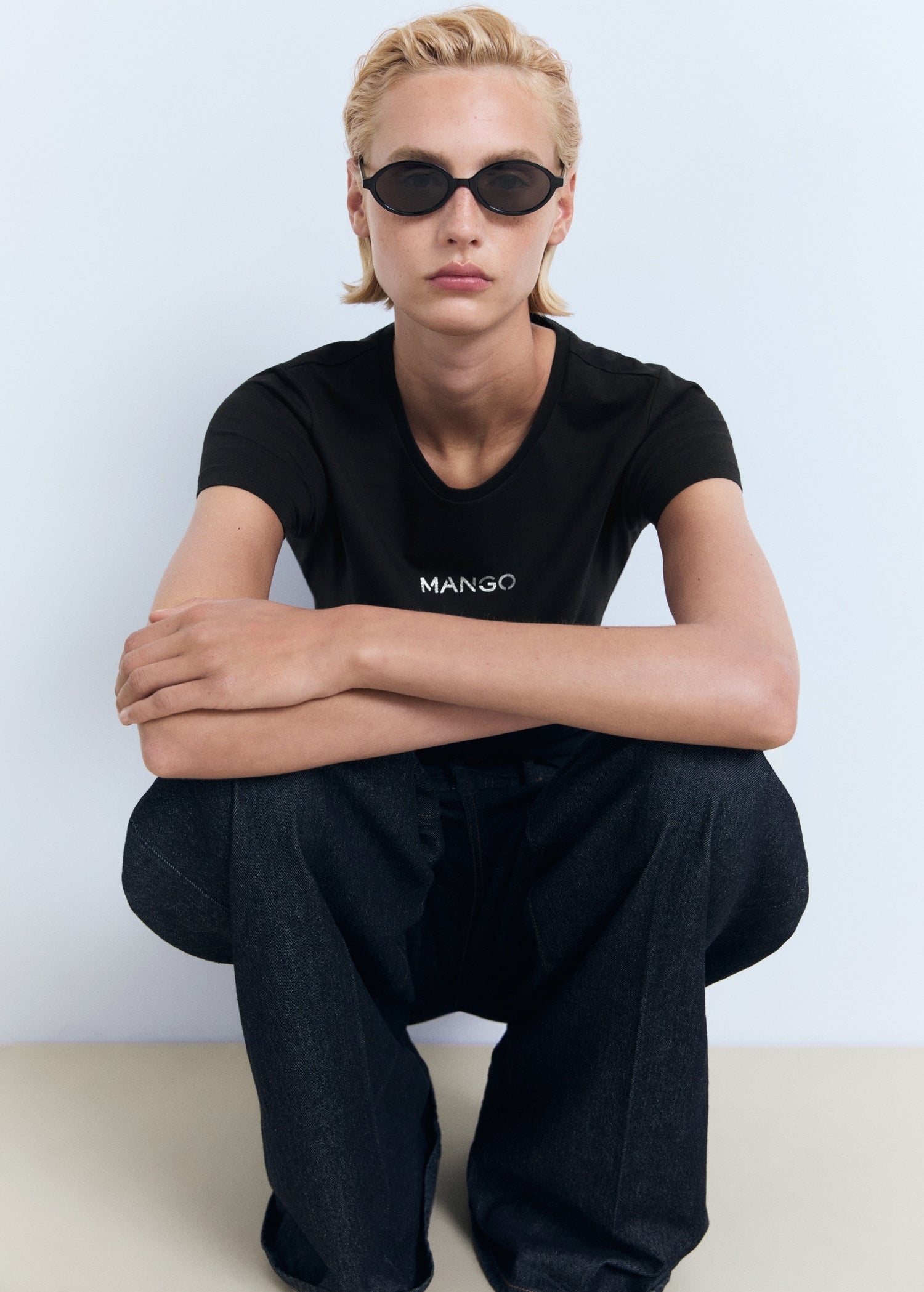 Mango t-shirt mangolog in Black - D2