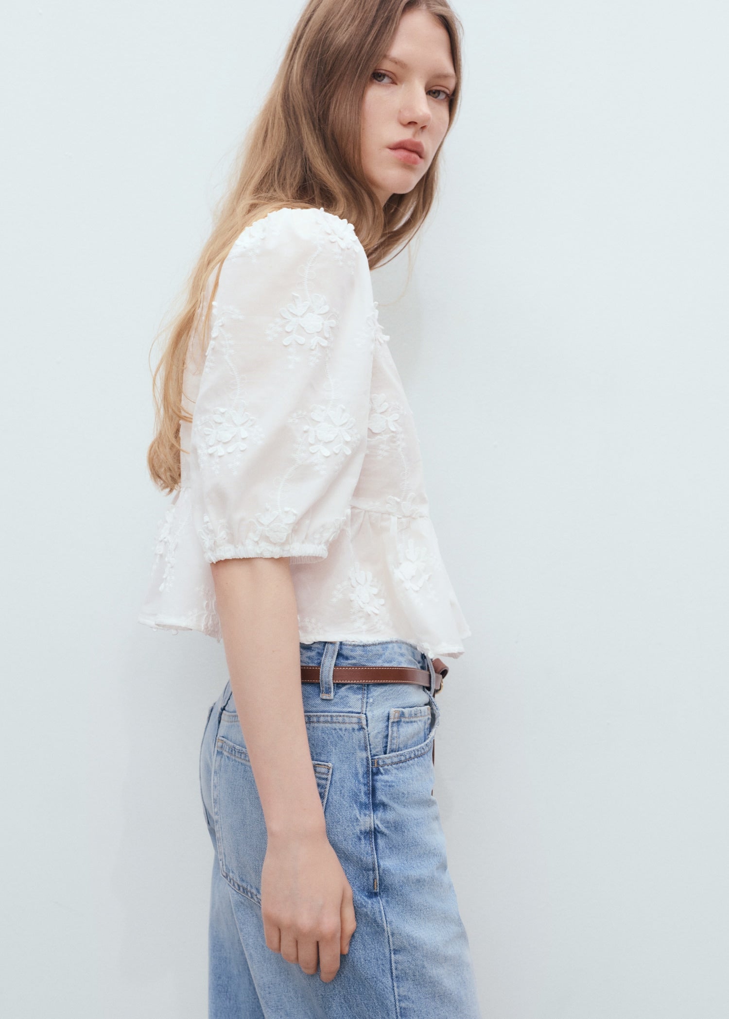 Mango product 17081285-02 - D2