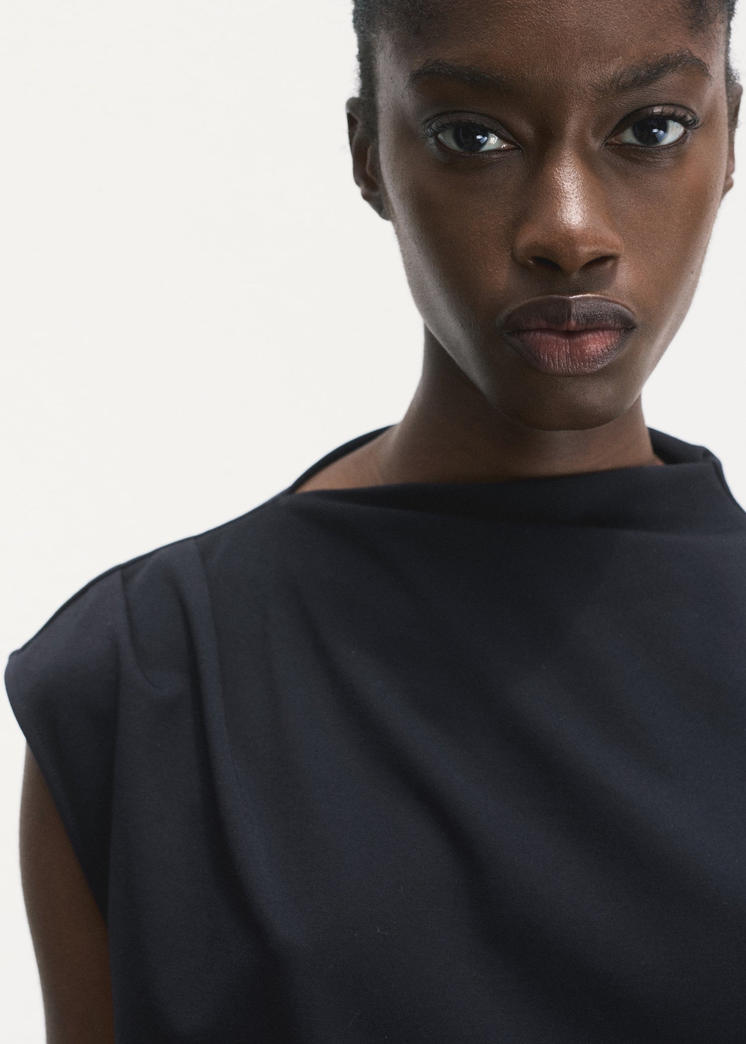 Mango product 17081579-56 - D1