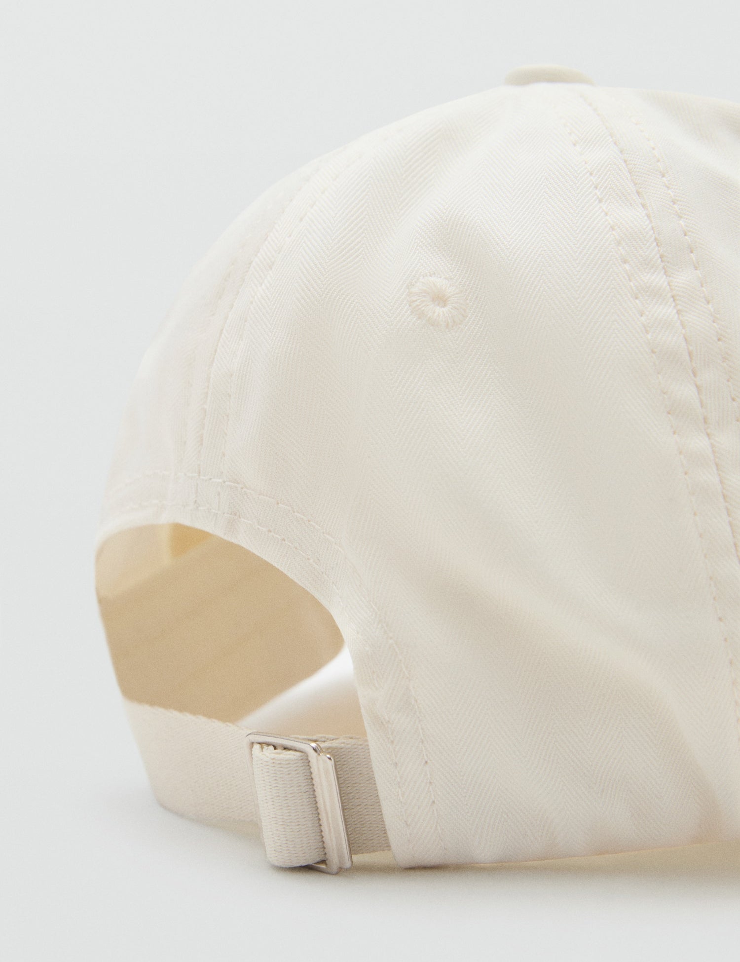 Mango cap basic in White - D1