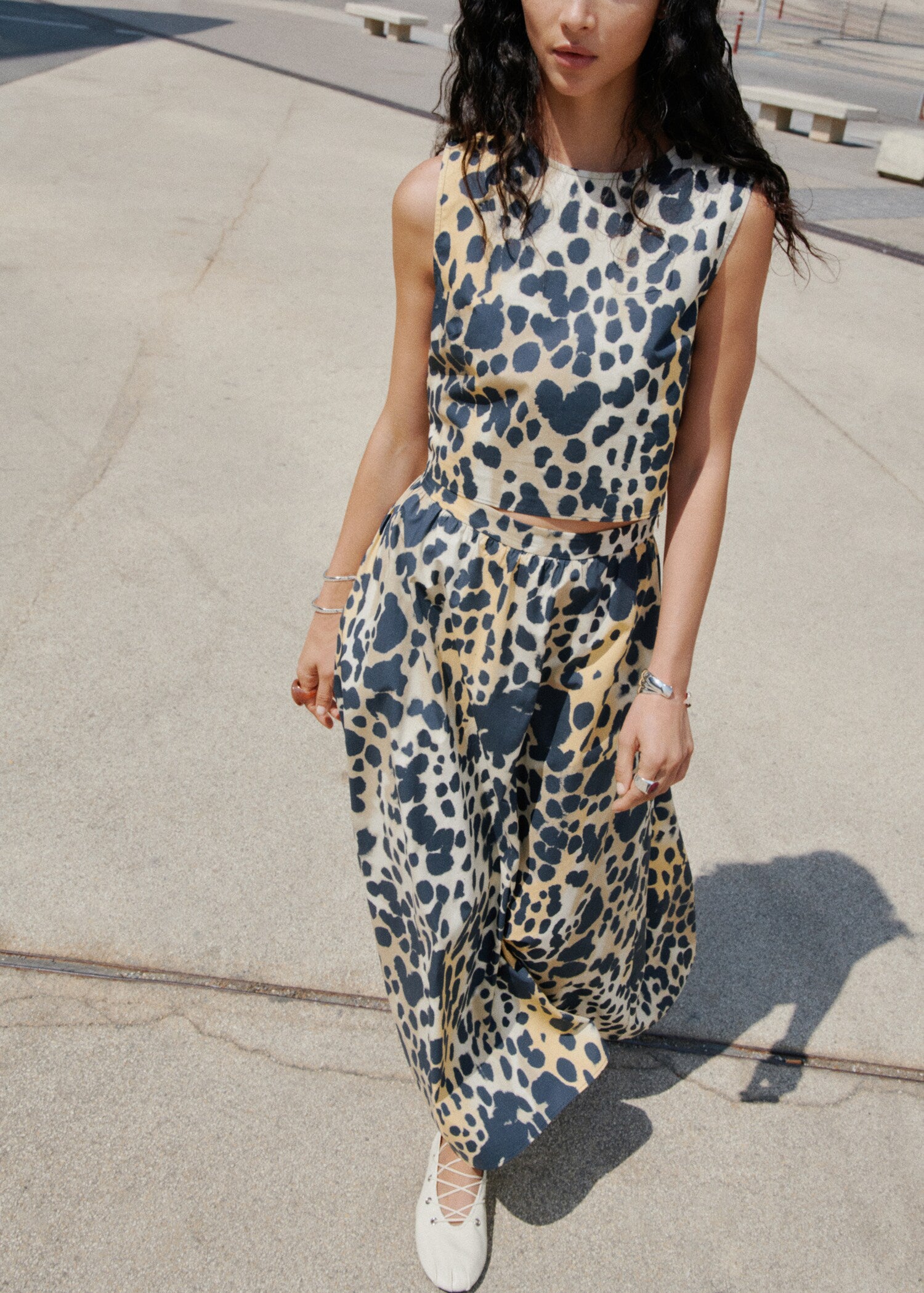 Mango product 17083325-99 - R