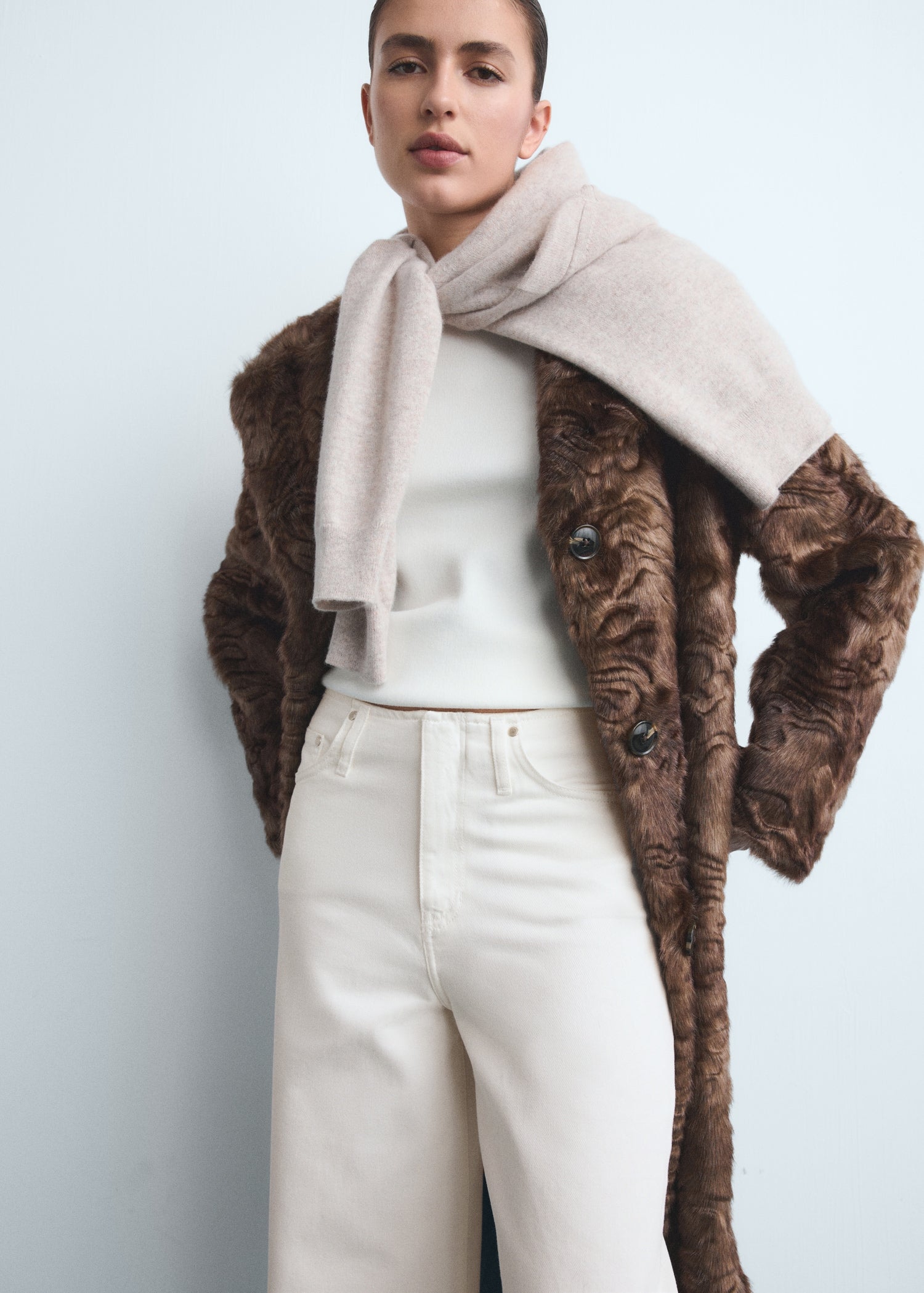 Mango product 17084138-02 - D1