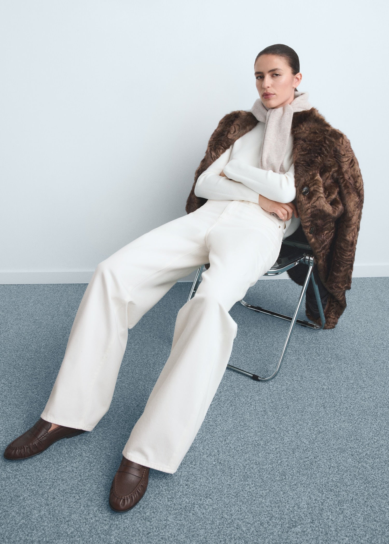 Mango product 17084138-02 - D2