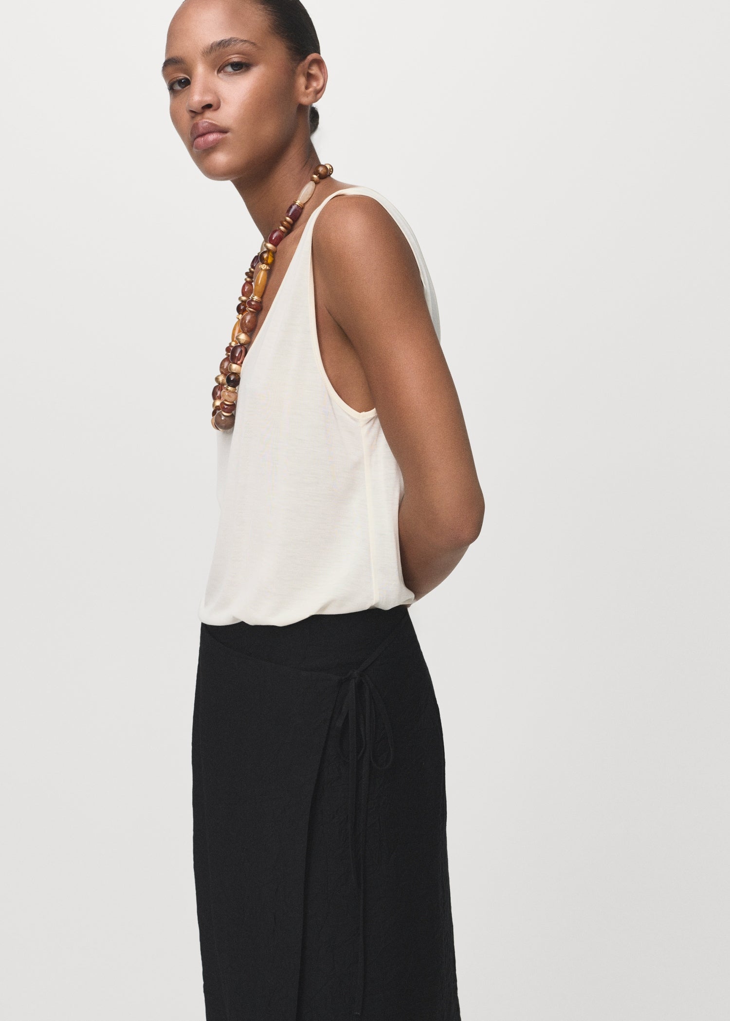 Mango product 17084421-99 - D1