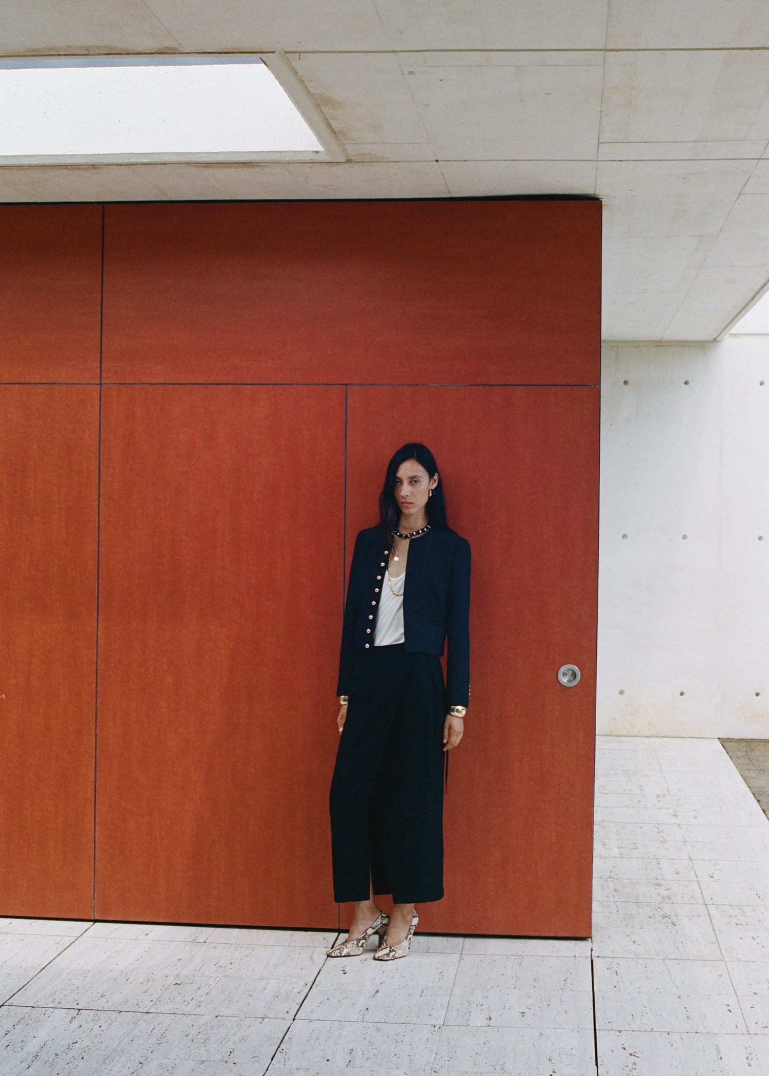 Mango product 17084421-99 - D6