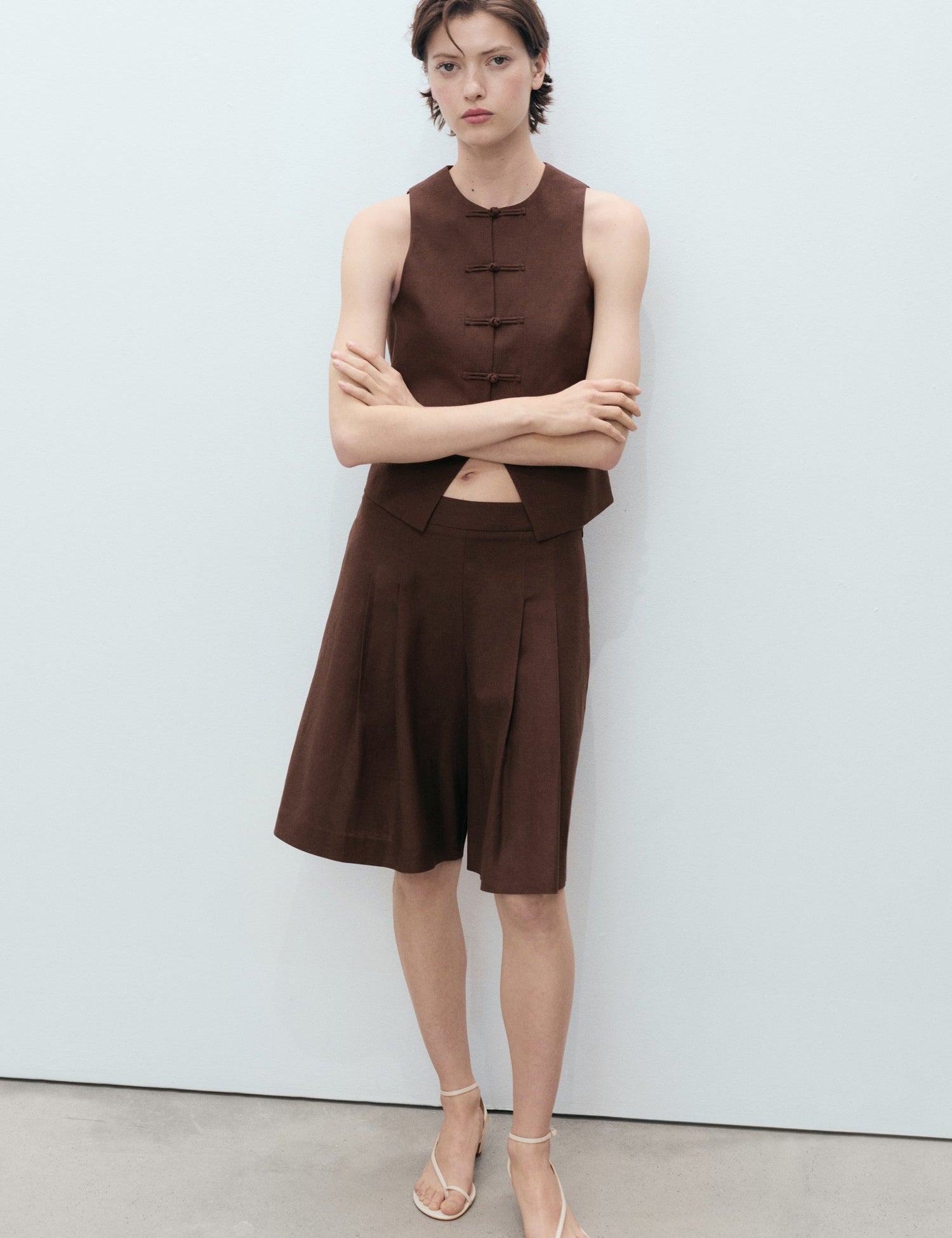 Mango vest laguna in Chocolate - 99999999_01