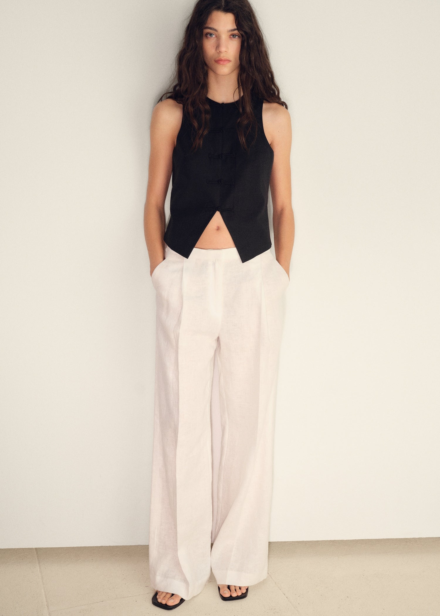 Mango vest laguna in Black - D6