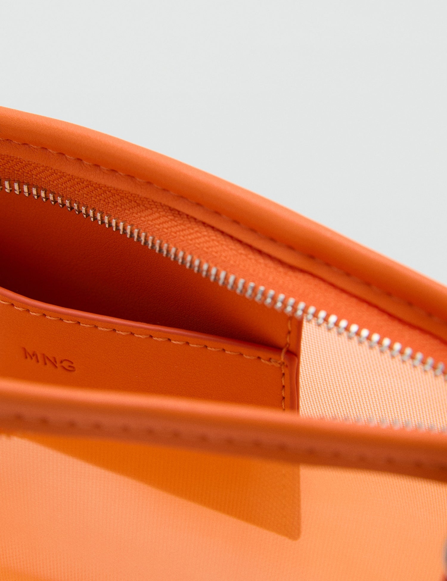 Mango cosmetic bag dalsi in Orange - D1