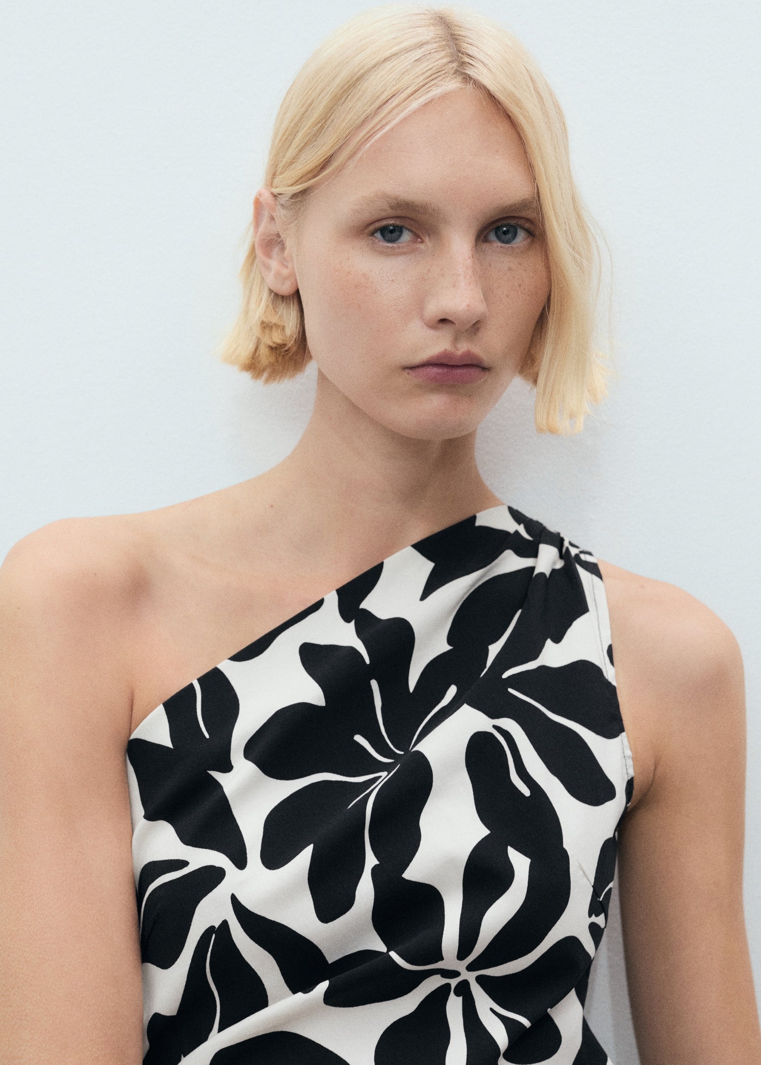 Mango dress knot in Black - D1