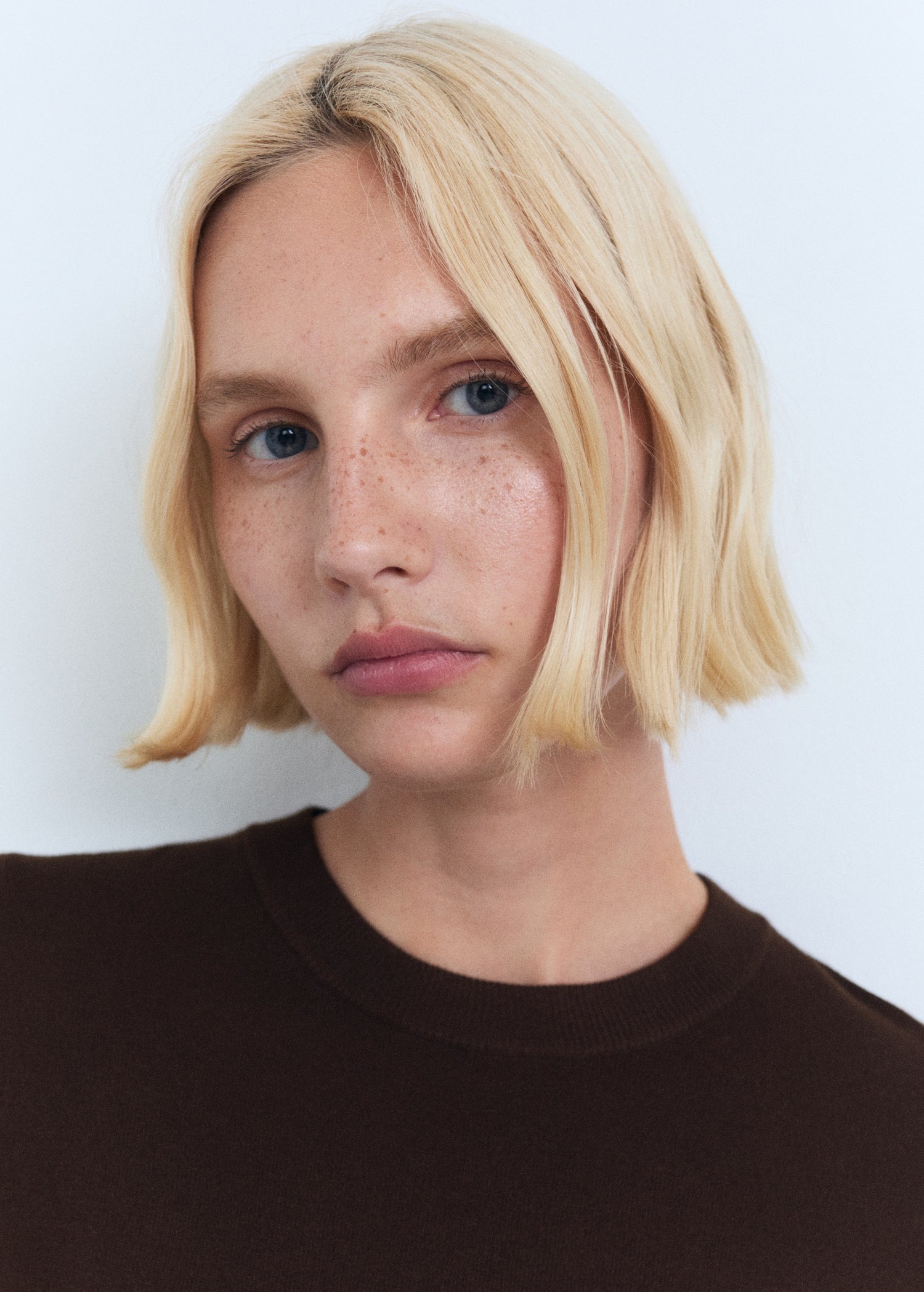 Mango sweater basic in Chocolate - D1