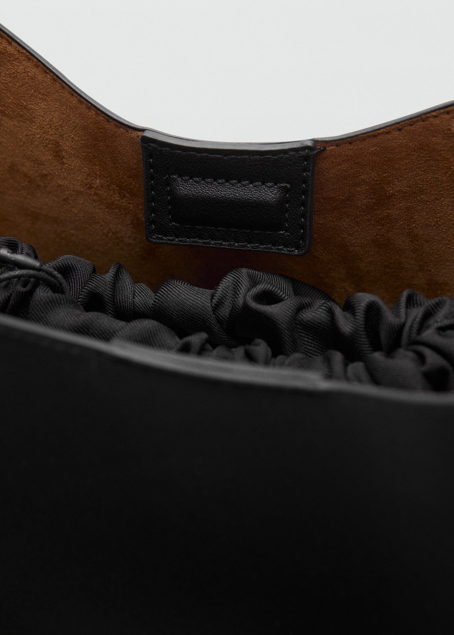 Mango shoulder bag keops in Black - D2